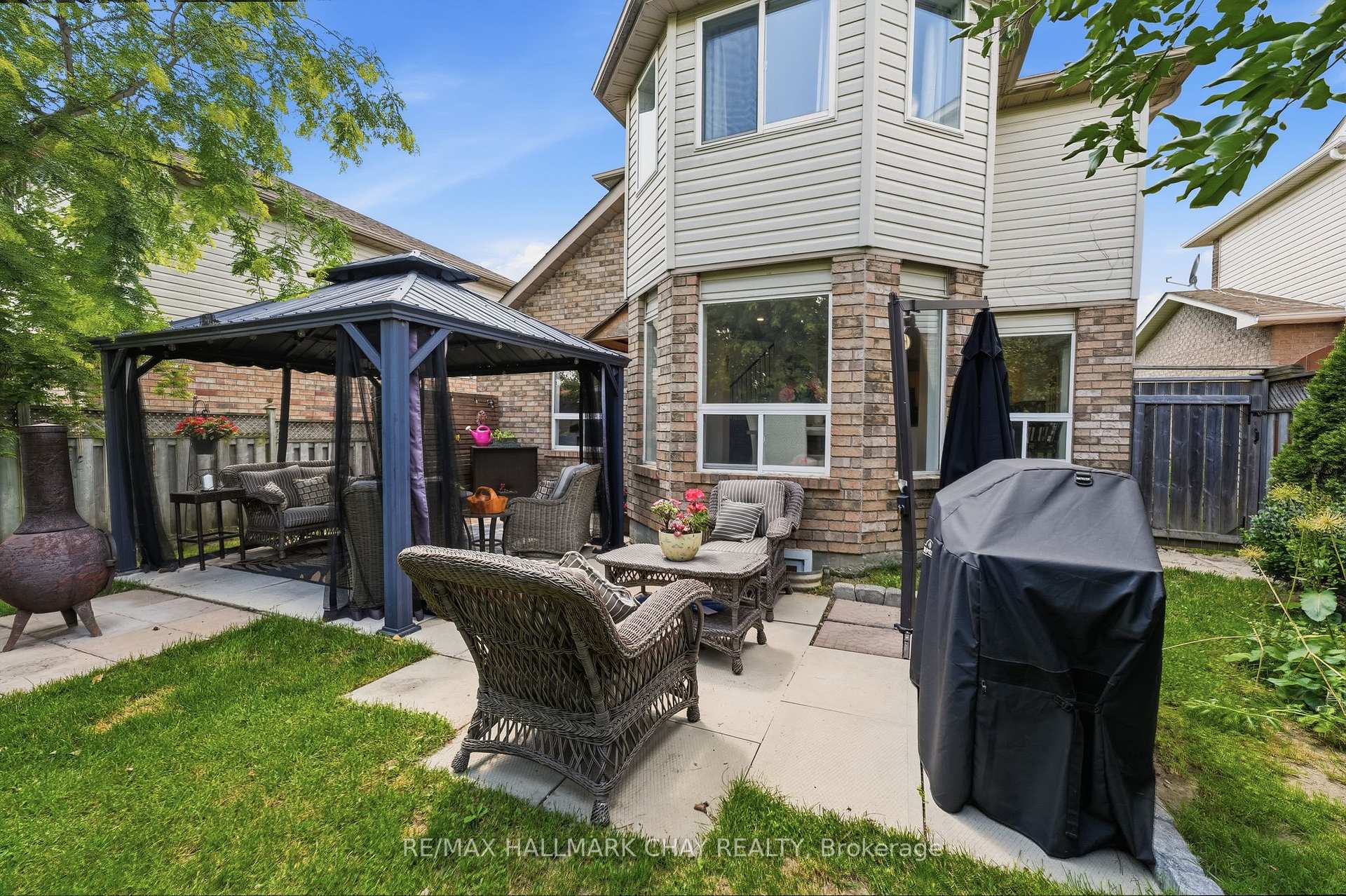 Photo 32 of 228 Wessenger Drive, Barrie, North Shore — HOMEH