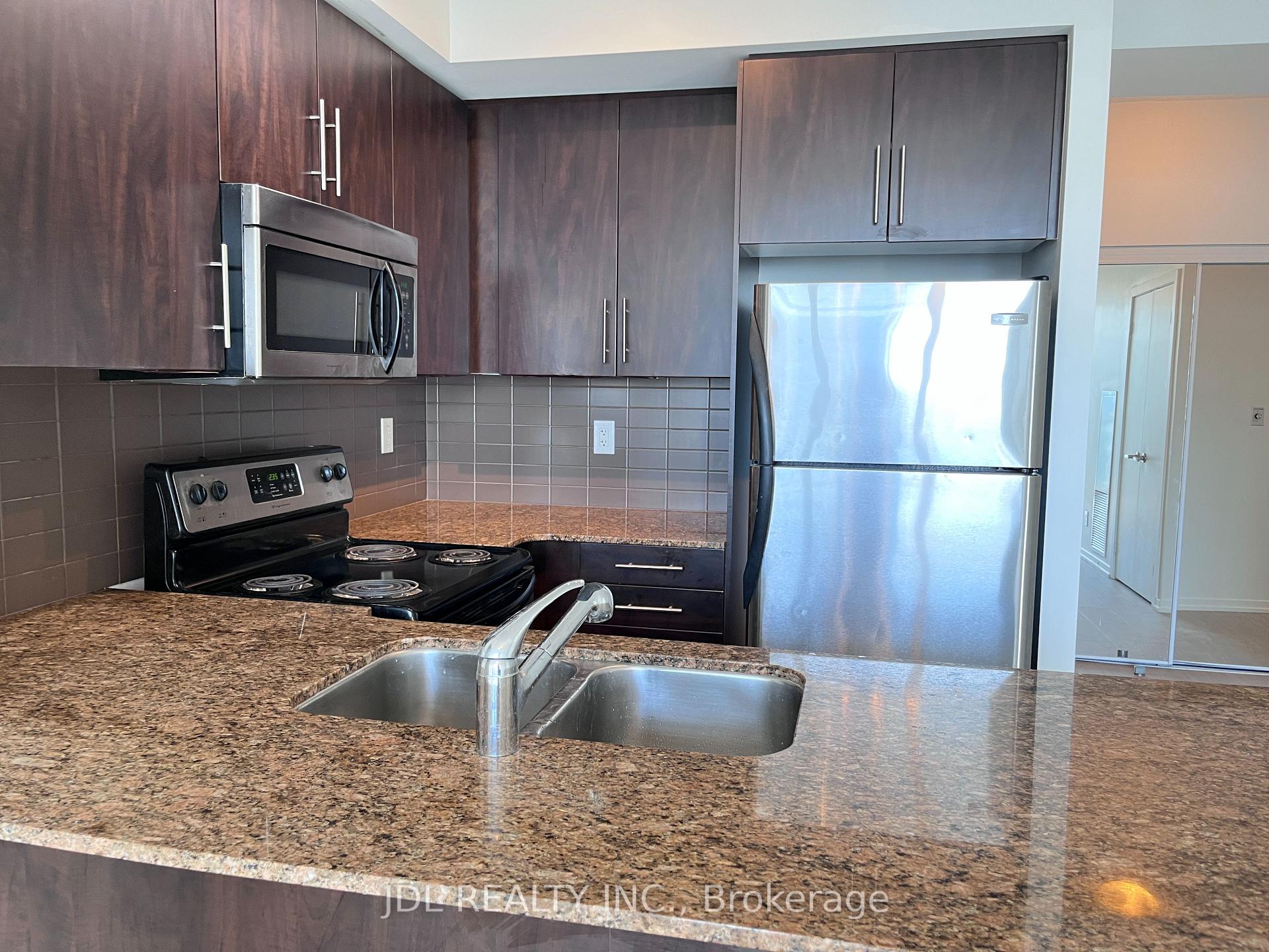 Photo 3 of Unit 4501, 65 Bremner Boulevard, Toronto, Waterfront Communities — HOMEH