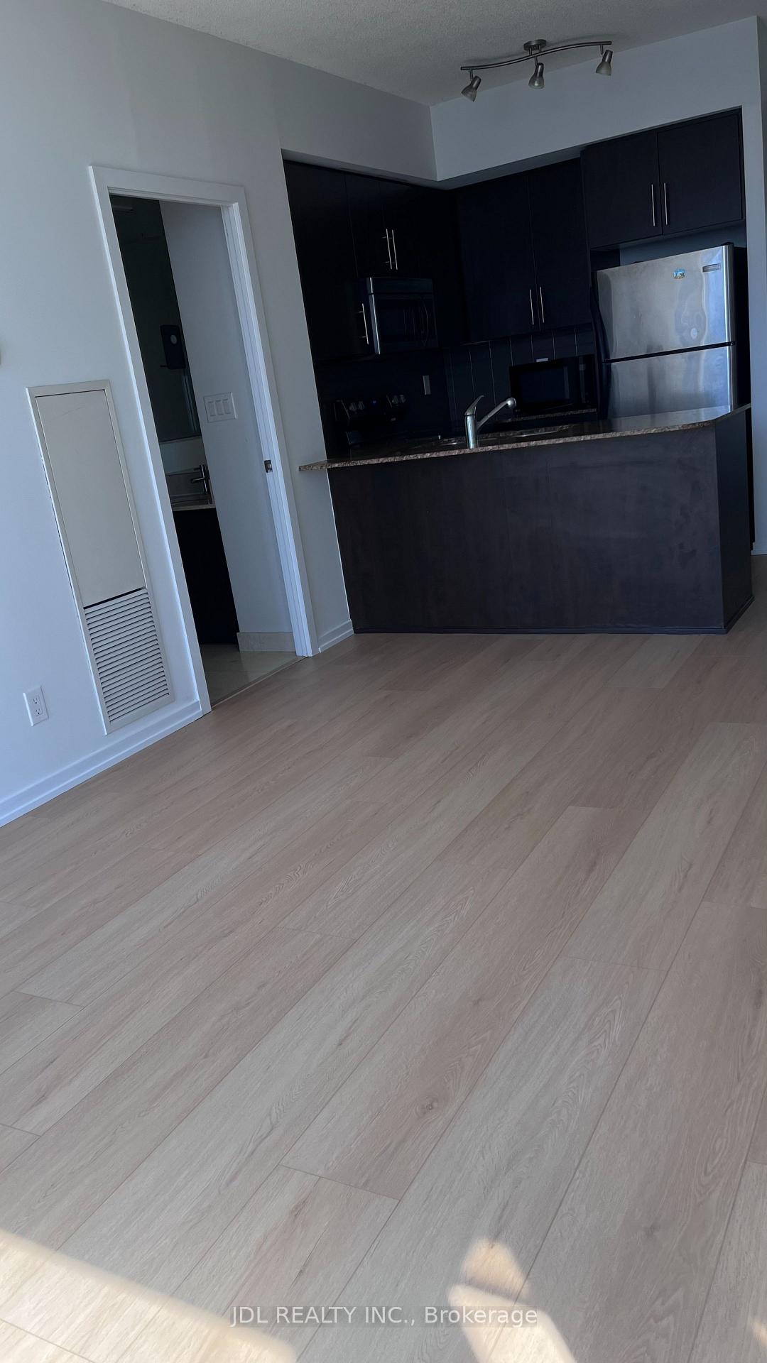 Photo 4 of Unit 4501, 65 Bremner Boulevard, Toronto, Waterfront Communities — HOMEH