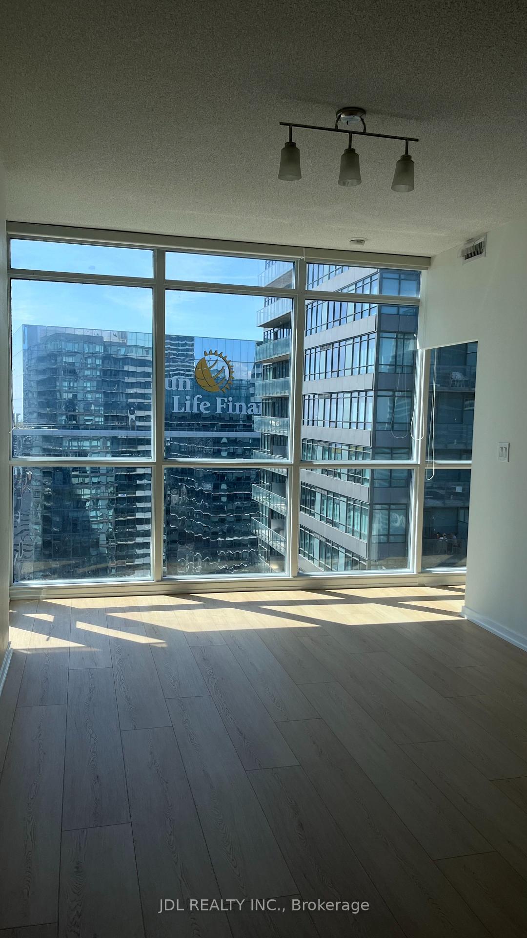Photo 11 of Unit 4501, 65 Bremner Boulevard, Toronto, Waterfront Communities — HOMEH