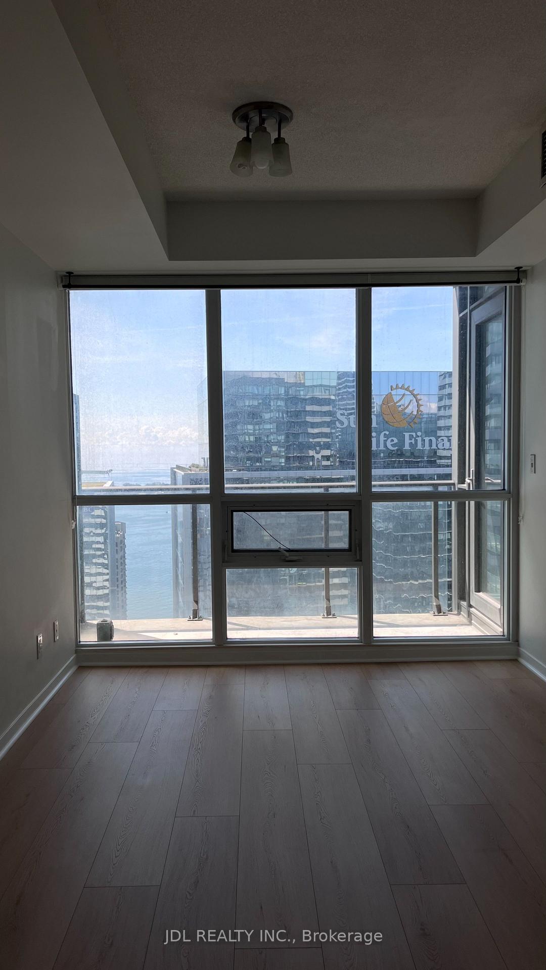 Photo 12 of Unit 4501, 65 Bremner Boulevard, Toronto, Waterfront Communities — HOMEH