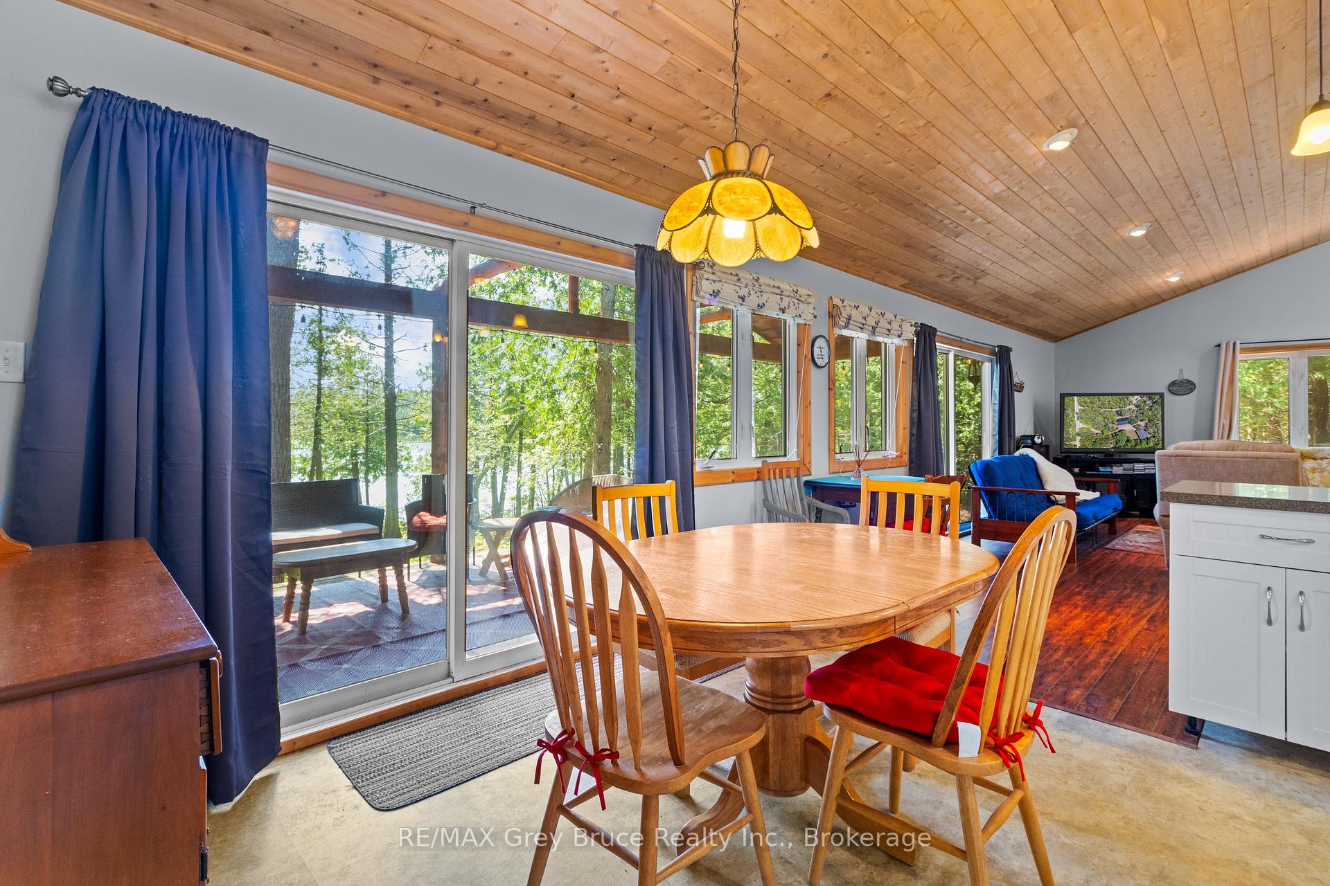 Photo 13 of 29 Hope Drive, Northern Bruce Peninsula — HOMEH