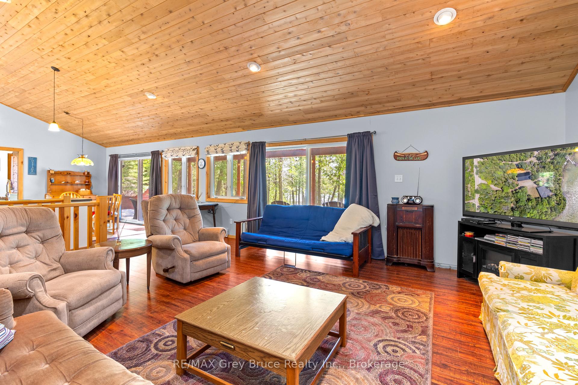 Photo 15 of 29 Hope Drive, Northern Bruce Peninsula — HOMEH