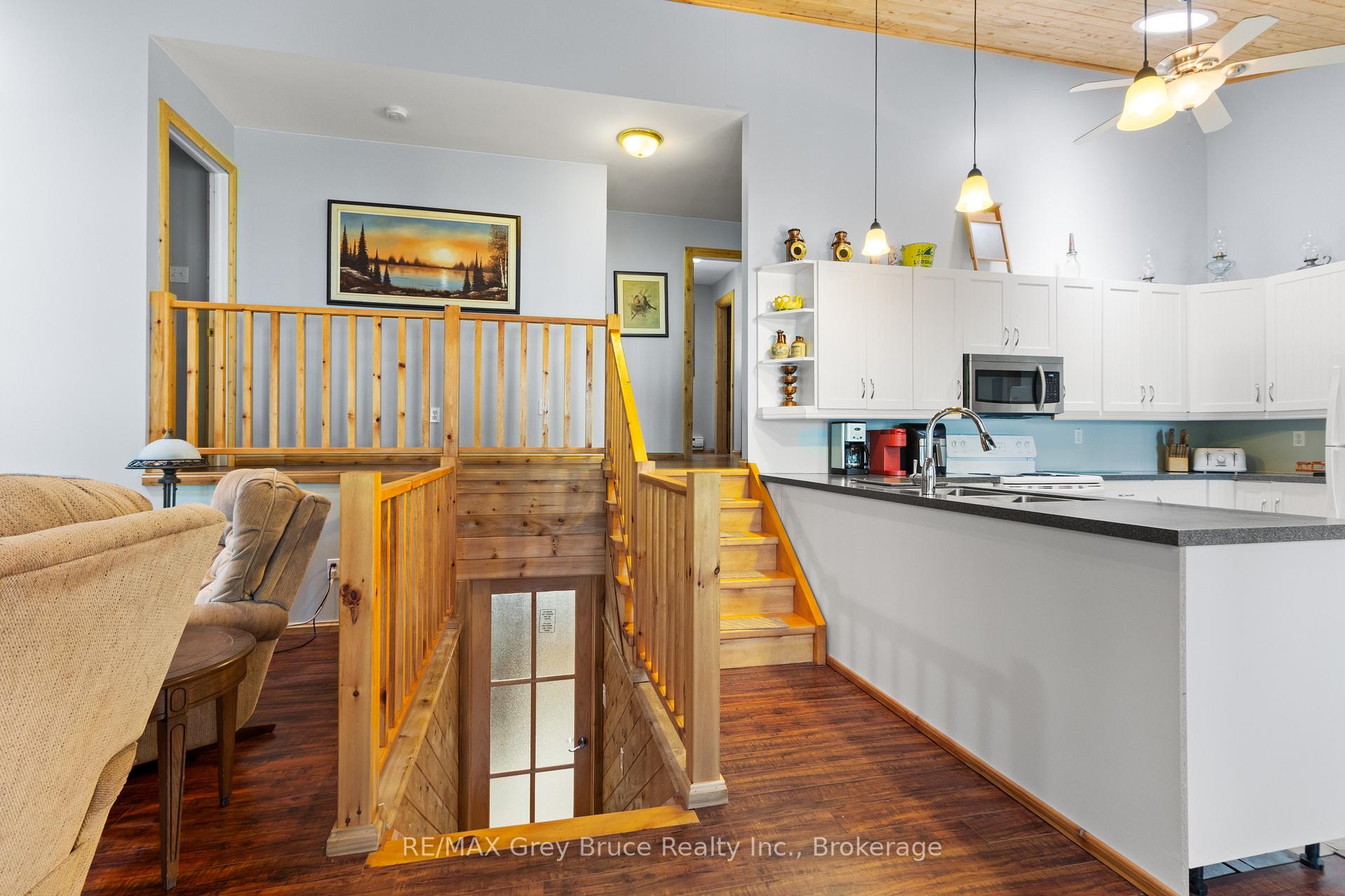 Photo 16 of 29 Hope Drive, Northern Bruce Peninsula — HOMEH