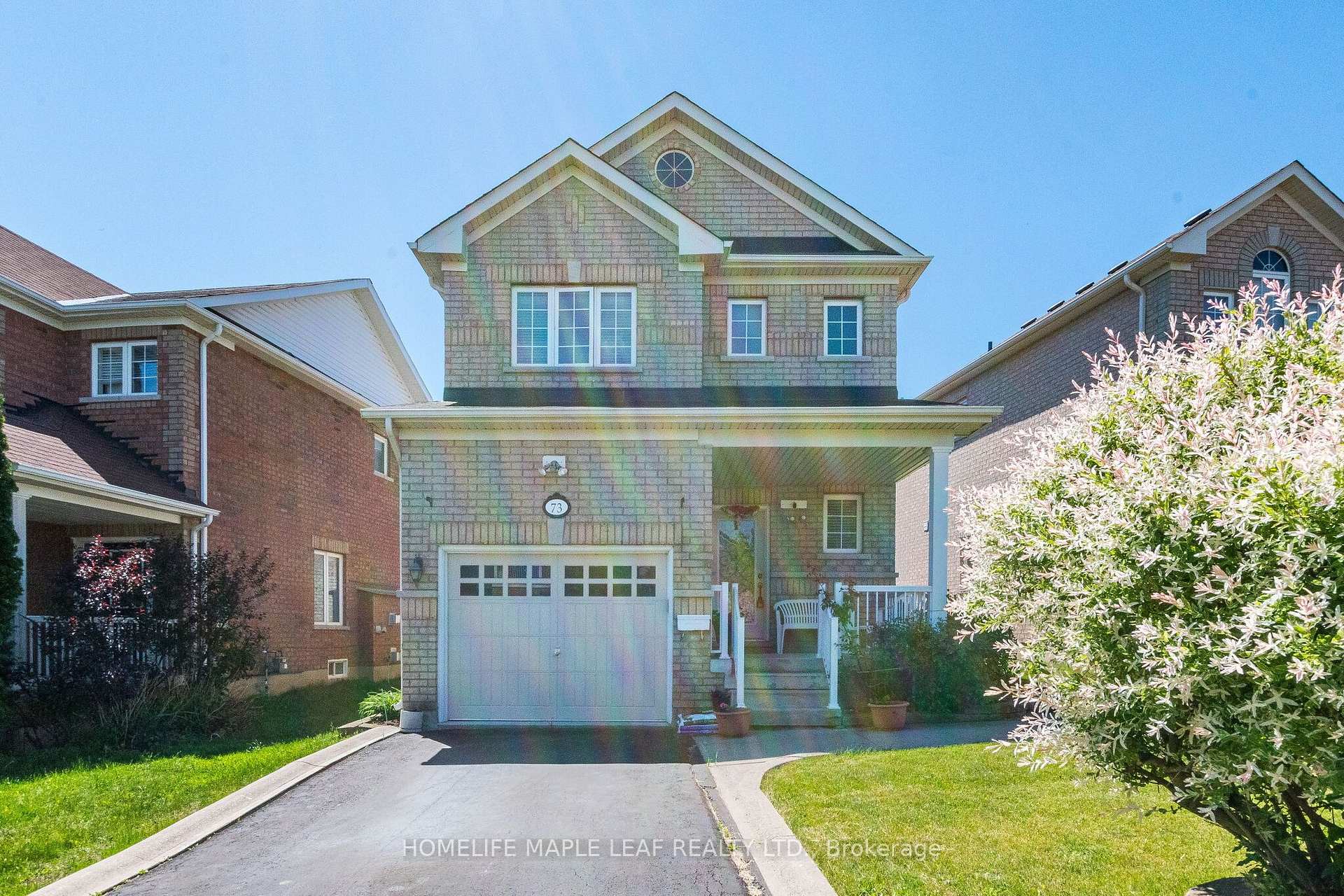 Photo 2 of 73 Meadowlark Drive, Halton Hills, Georgetown — HOMEH