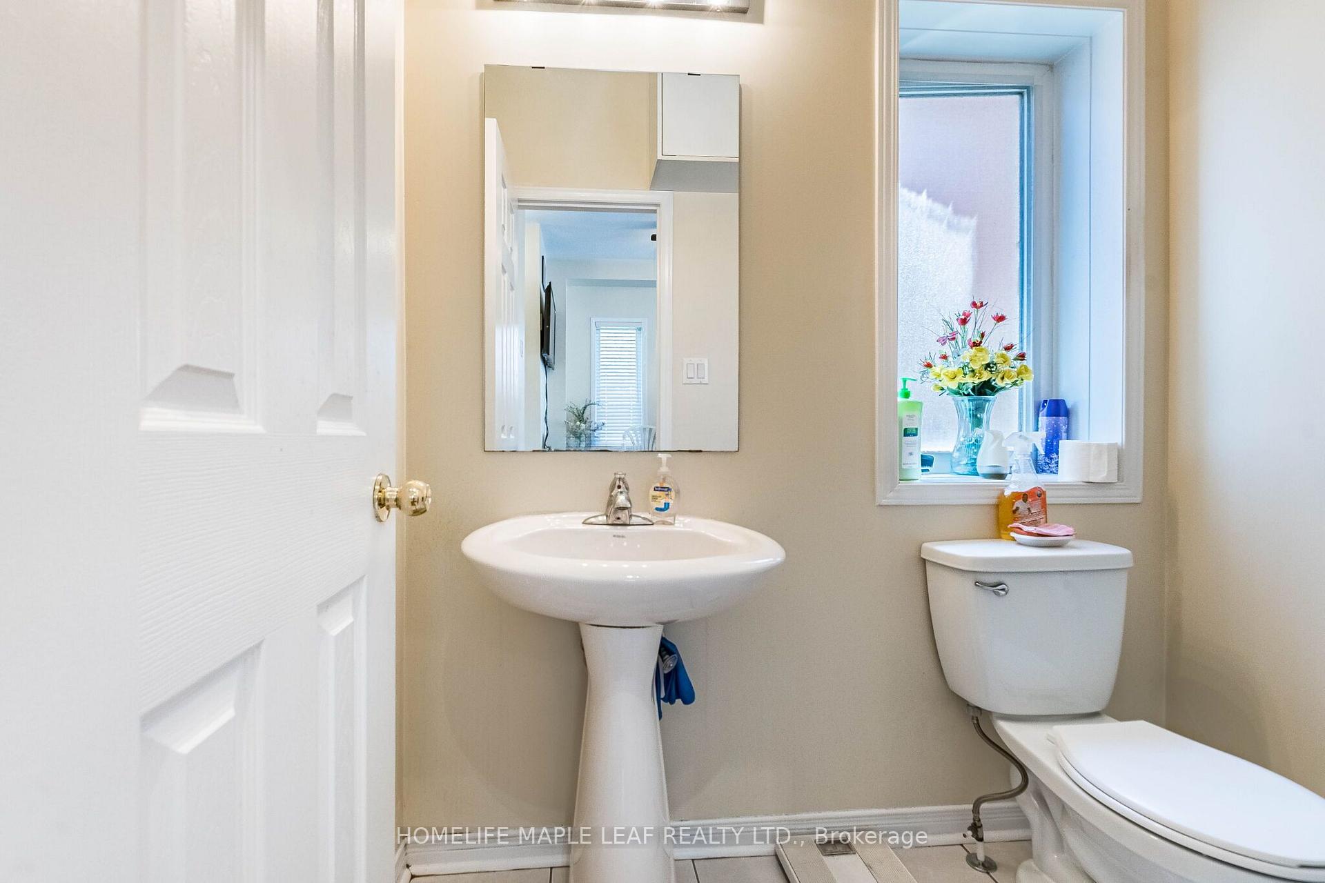Photo 8 of 73 Meadowlark Drive, Halton Hills, Georgetown — HOMEH