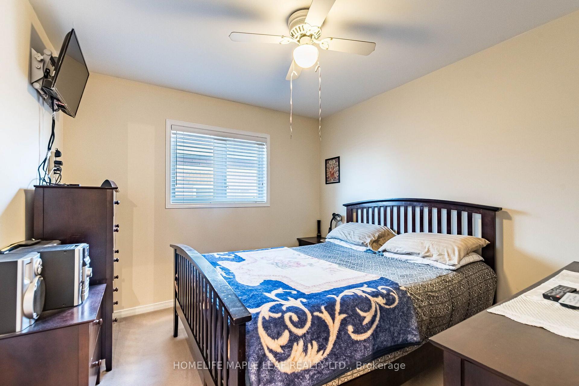 Photo 13 of 73 Meadowlark Drive, Halton Hills, Georgetown — HOMEH