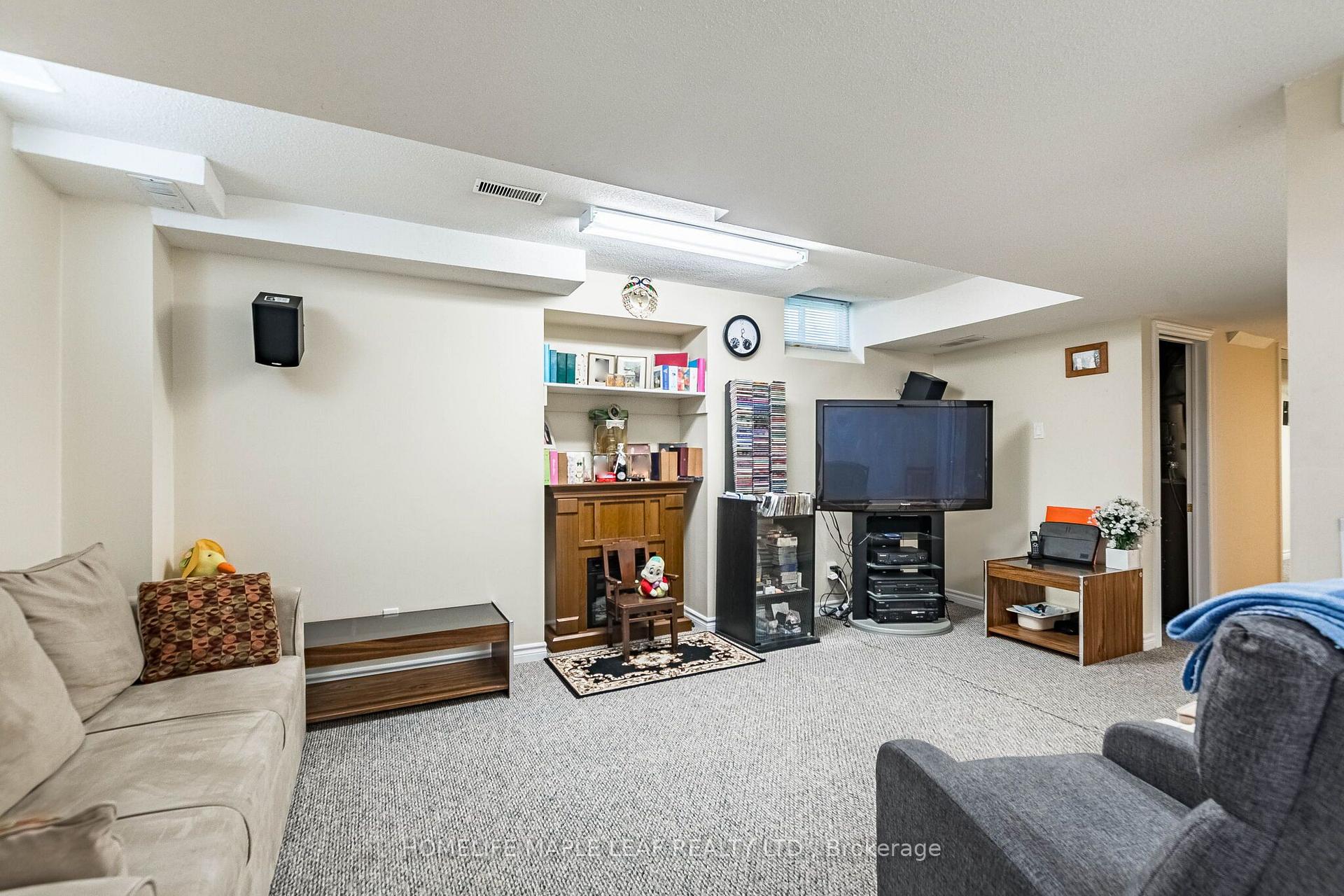 Photo 20 of 73 Meadowlark Drive, Halton Hills, Georgetown — HOMEH
