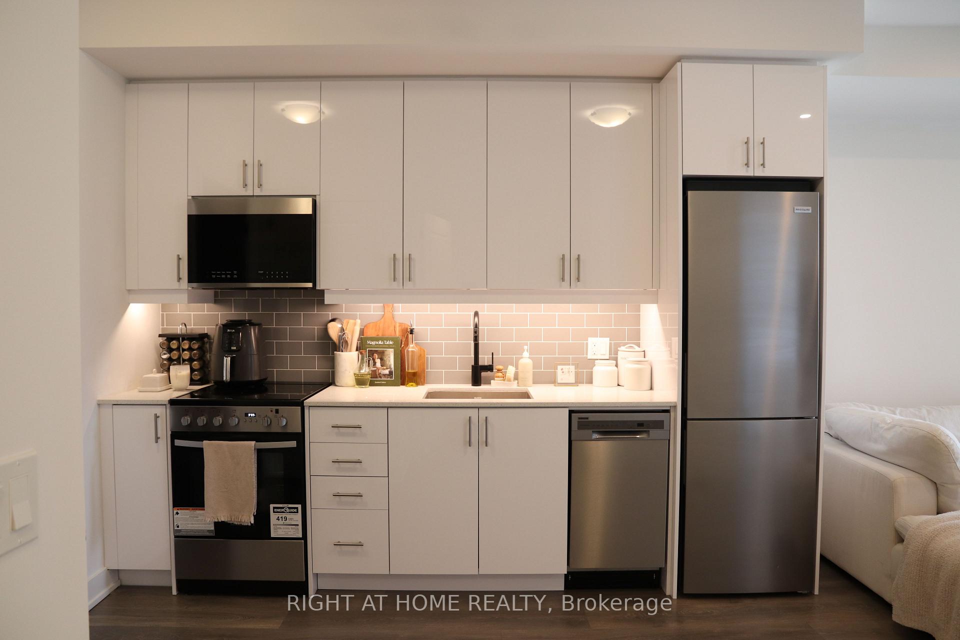Photo 15 of Unit 240, 2343 Khalsa Gate, Oakville, Westmount — HOMEH