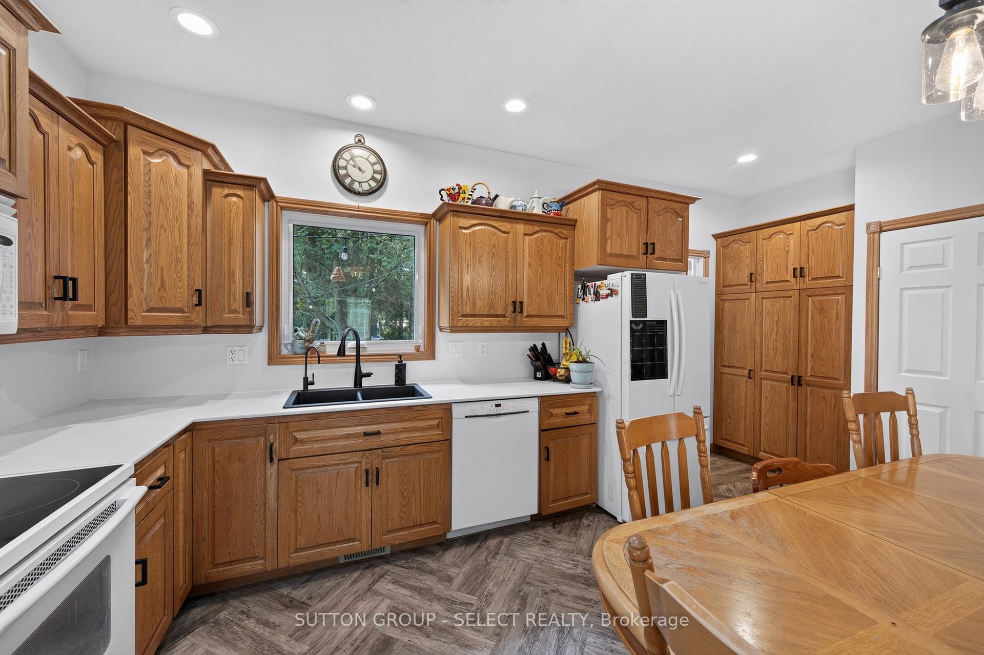 Photo 6 of 5382 Line 10, St. Marys — HOMEH