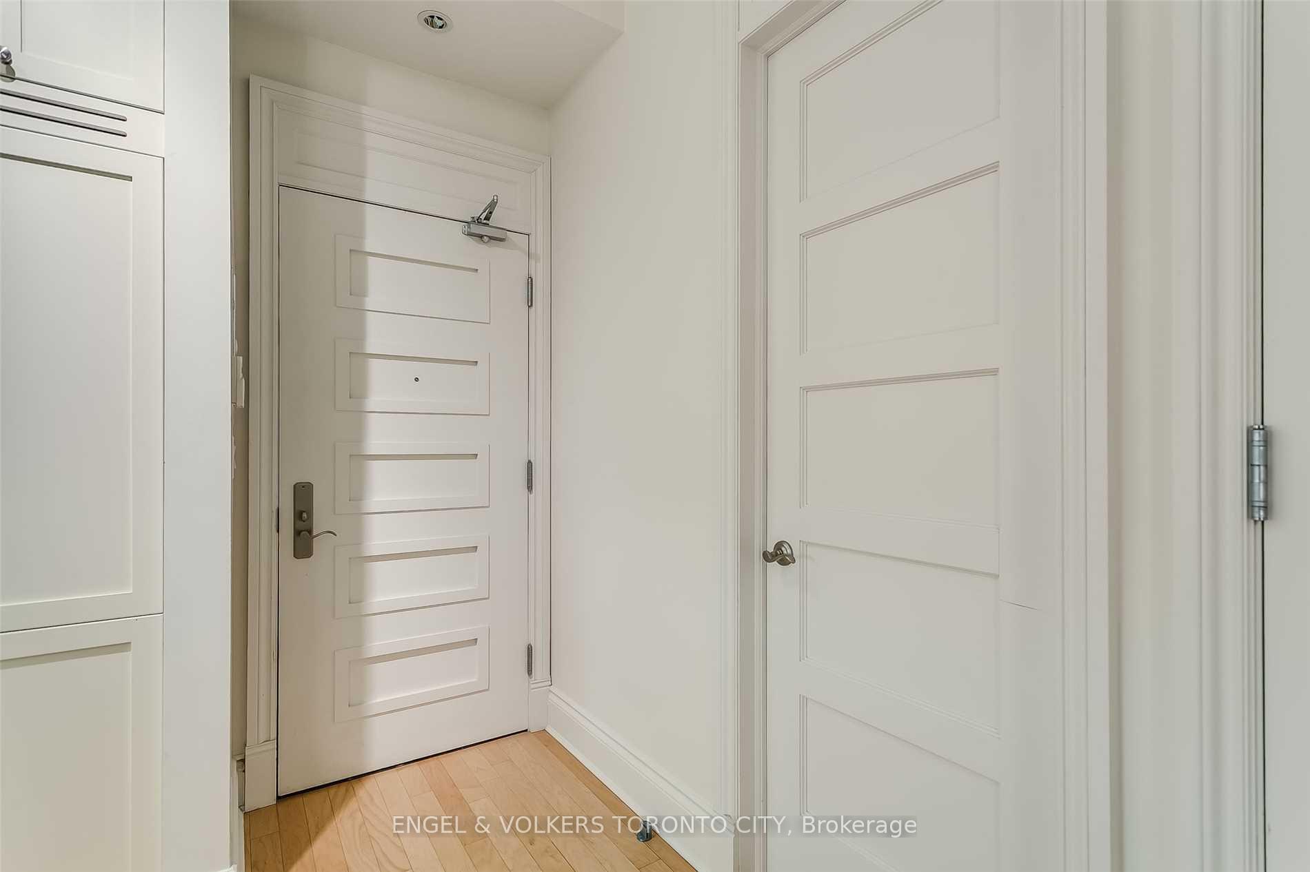 Photo 5 of Unit 319, 22 Leader Lane, Toronto, Church-Yonge Corridor — HOMEH