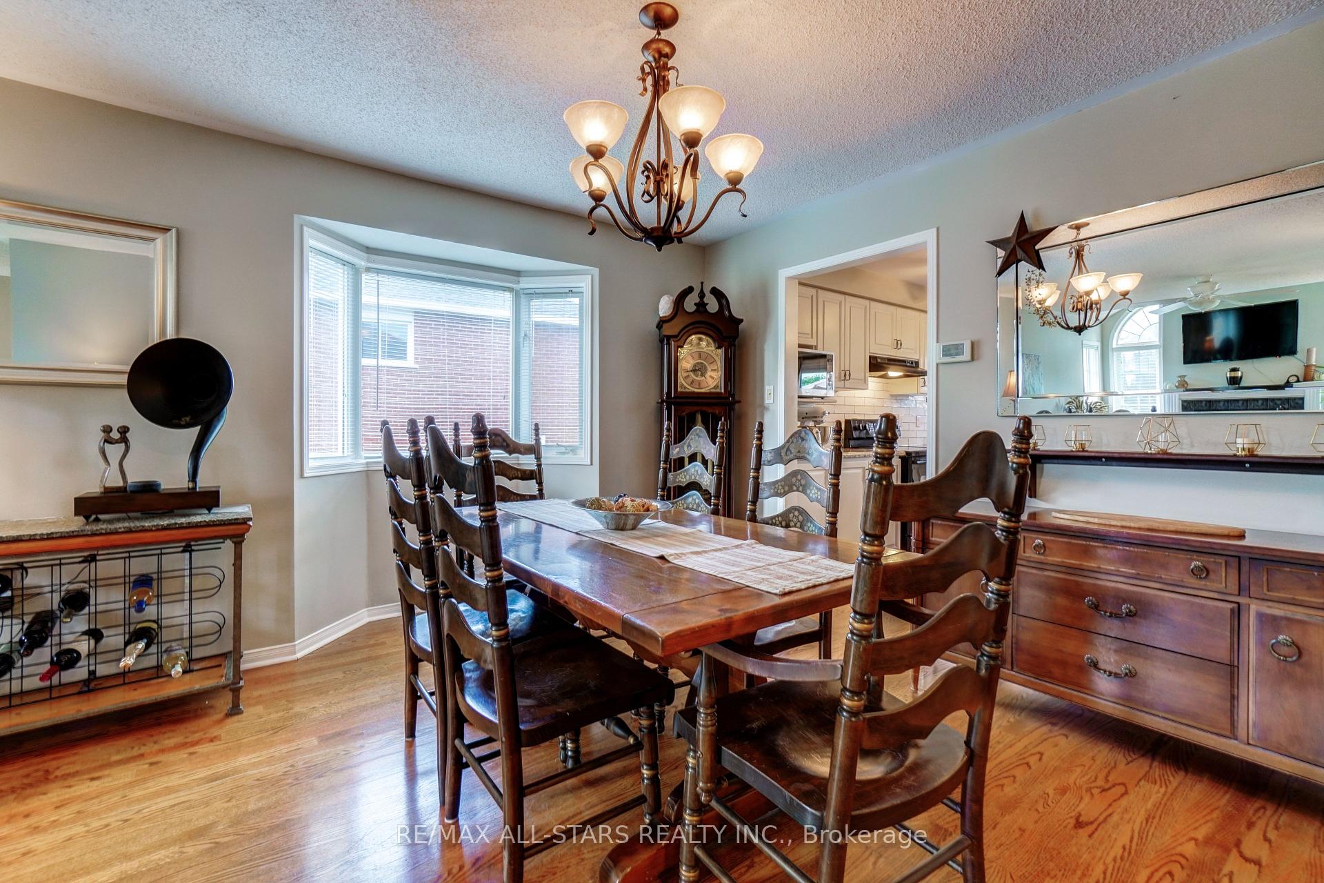 Photo 9 of 29 Fourth Avenue N, Uxbridge — HOMEH