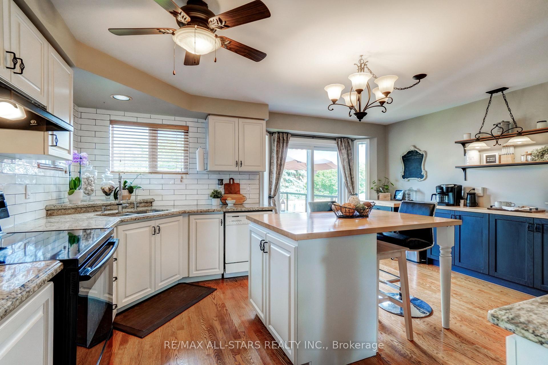 Photo 11 of 29 Fourth Avenue N, Uxbridge — HOMEH