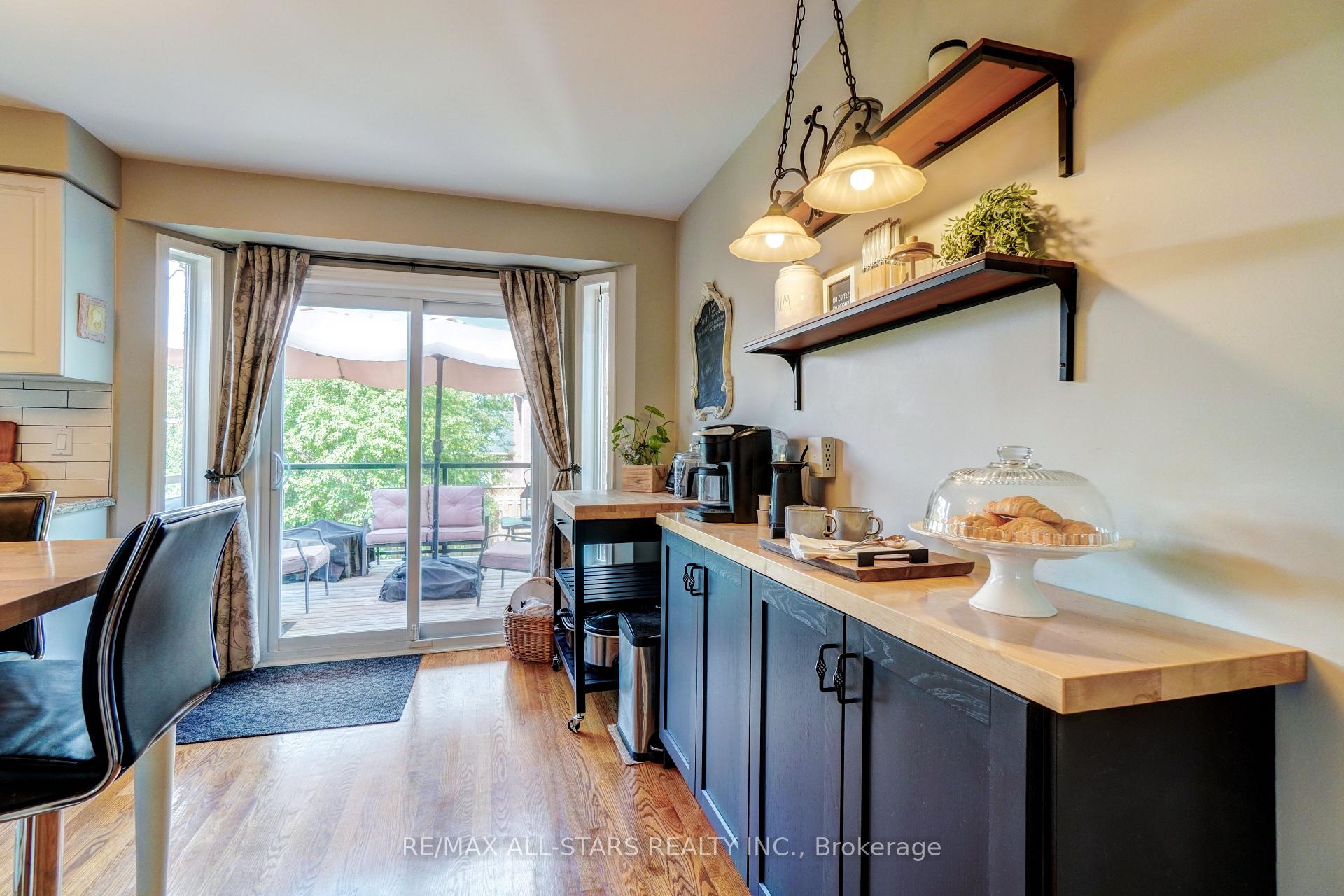 Photo 16 of 29 Fourth Avenue N, Uxbridge — HOMEH