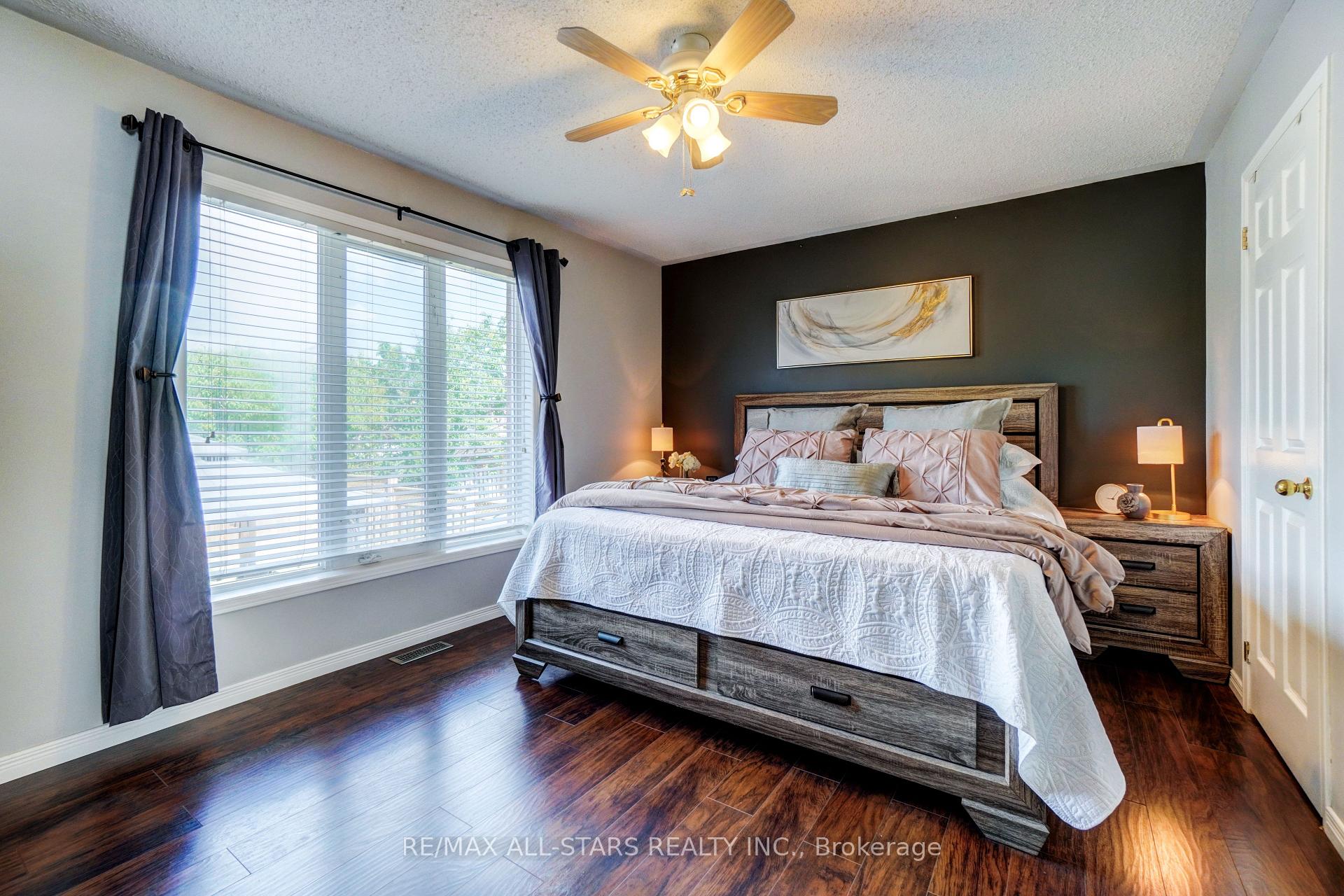Photo 17 of 29 Fourth Avenue N, Uxbridge — HOMEH