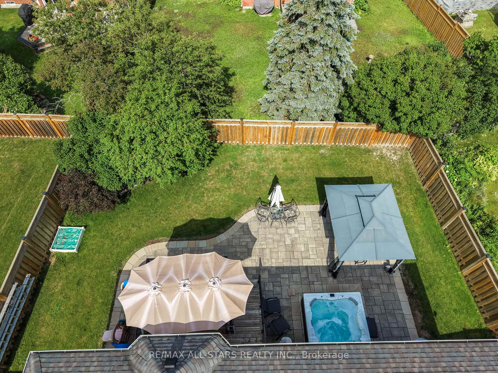 Photo 49 of 29 Fourth Avenue N, Uxbridge — HOMEH