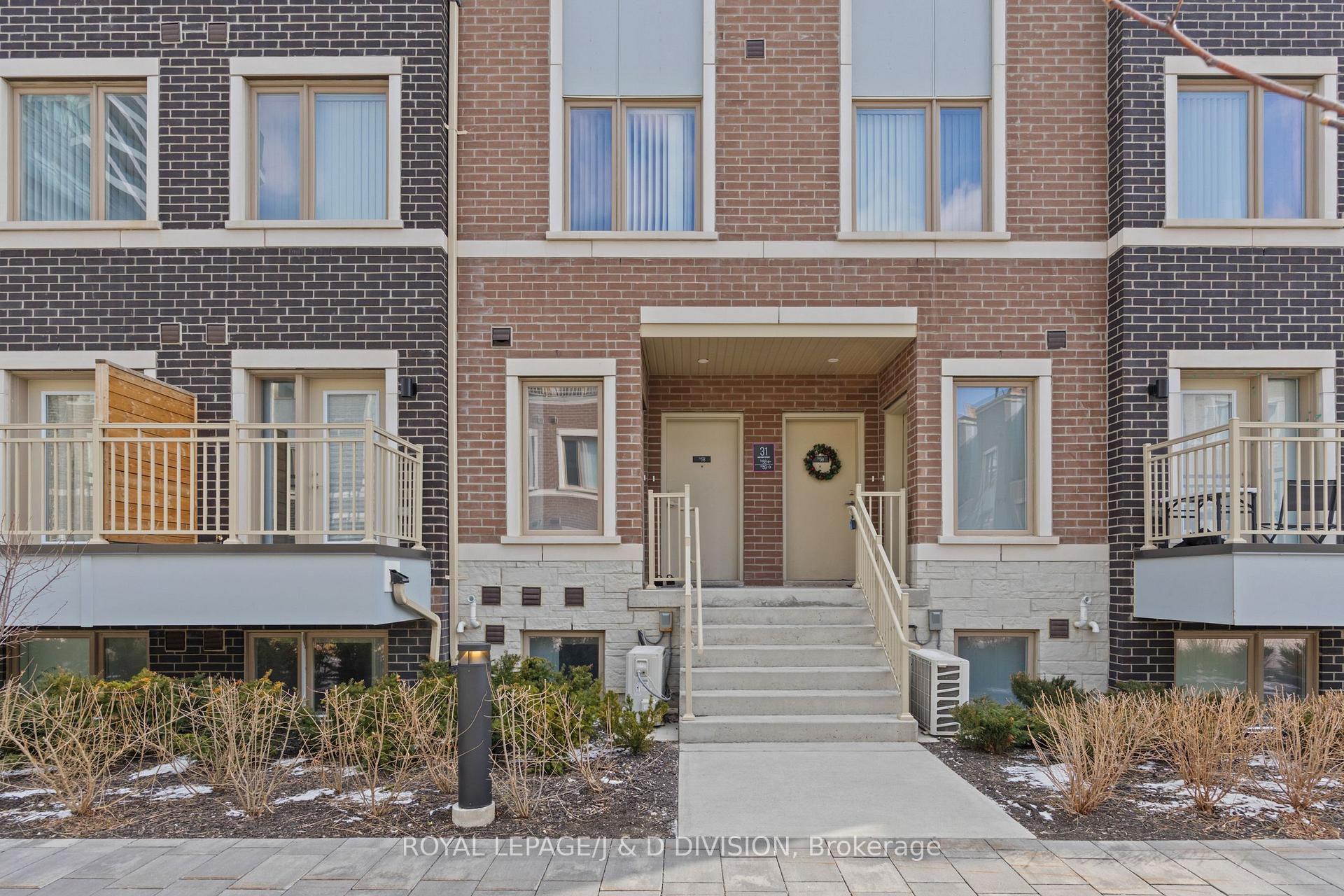Photo 1 of Unit 57, 31 Honeycrisp Crescent, Vaughan, Vaughan Corporate Centre — HOMEH