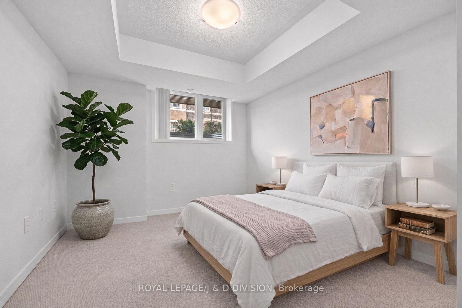 Photo 26 of Unit 57, 31 Honeycrisp Crescent, Vaughan, Vaughan Corporate Centre — HOMEH