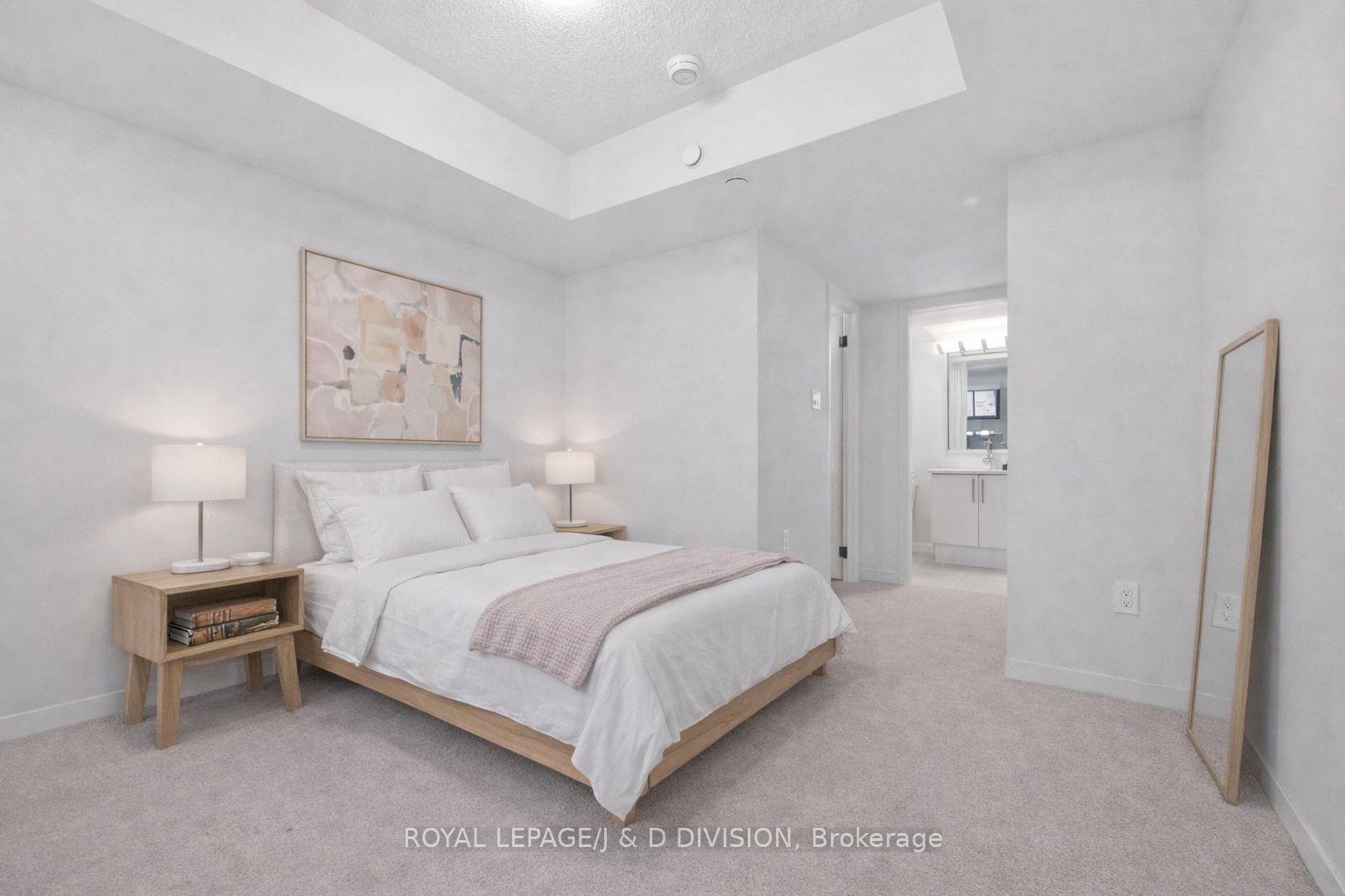 Photo 28 of Unit 57, 31 Honeycrisp Crescent, Vaughan, Vaughan Corporate Centre — HOMEH
