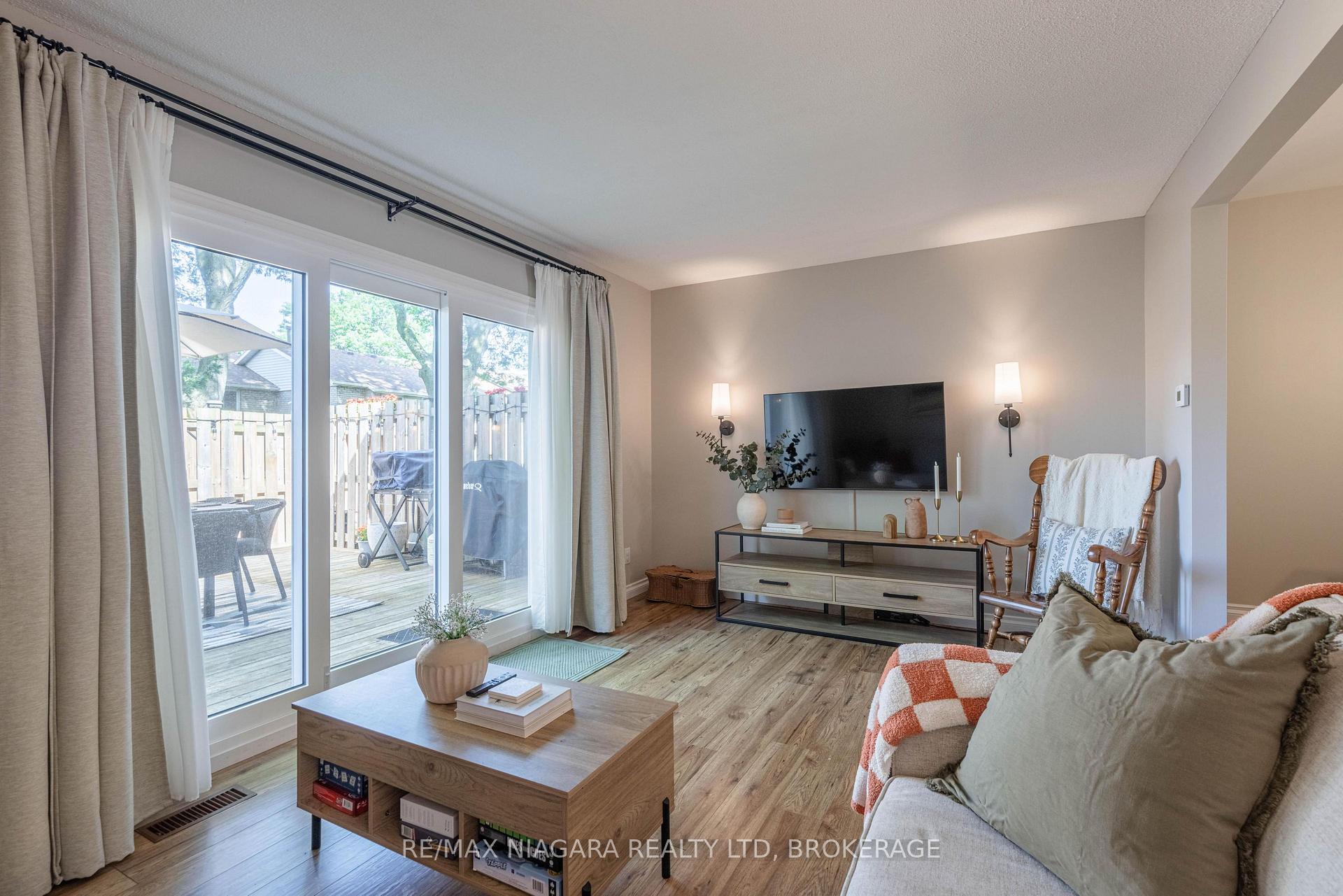 Photo 9 of Unit 77, 6767 Thorold Stone Road, Niagara Falls, Stamford — HOMEH