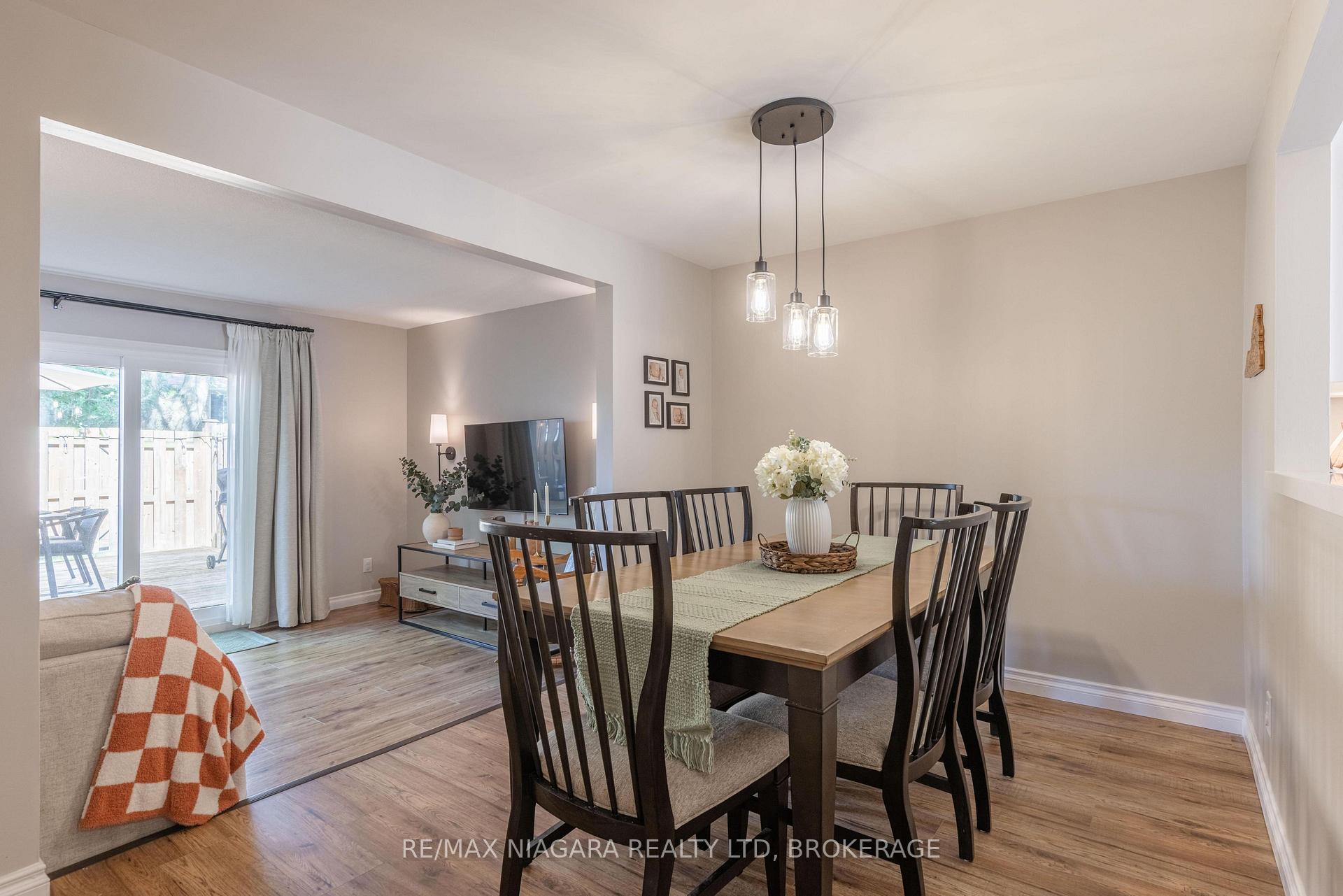Photo 10 of Unit 77, 6767 Thorold Stone Road, Niagara Falls, Stamford — HOMEH