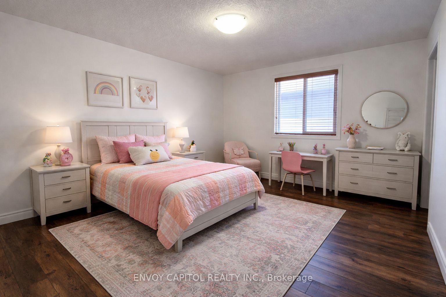 Photo 16 of 402 Palamino Place, Waterloo, Lexington — HOMEH