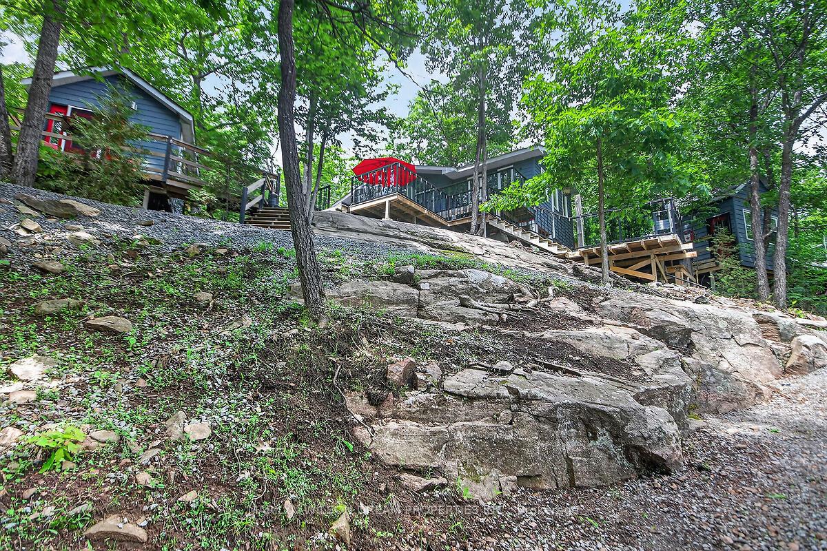 Photo 45 of 1049 Crotch Lake Trail, Frontenac, Frontenac Centre — HOMEH