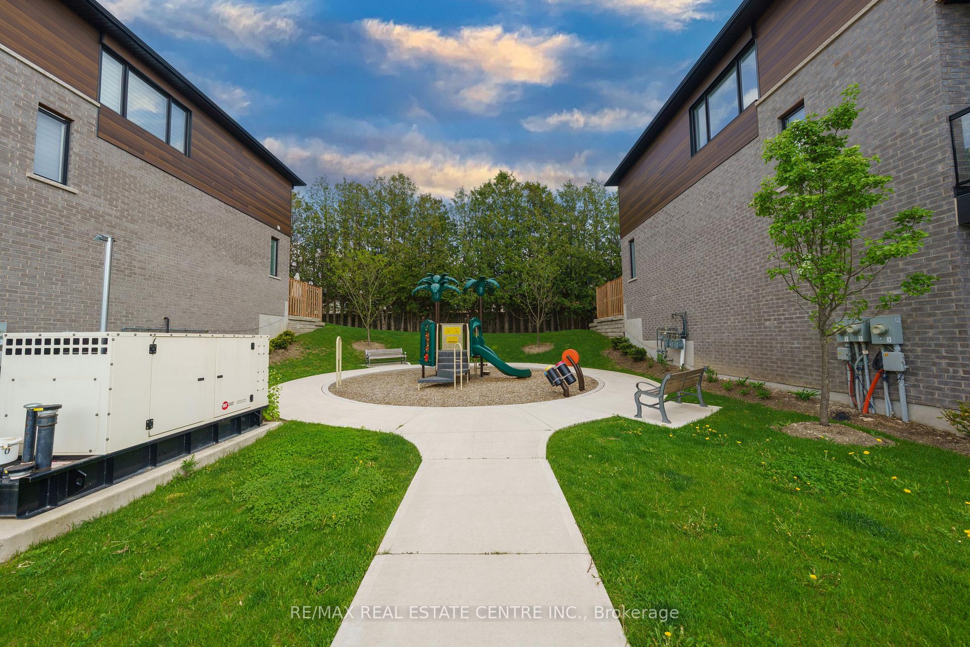 Photo 40 of Unit 23, 350 River Road, Cambridge, Hespeler Village — HOMEH