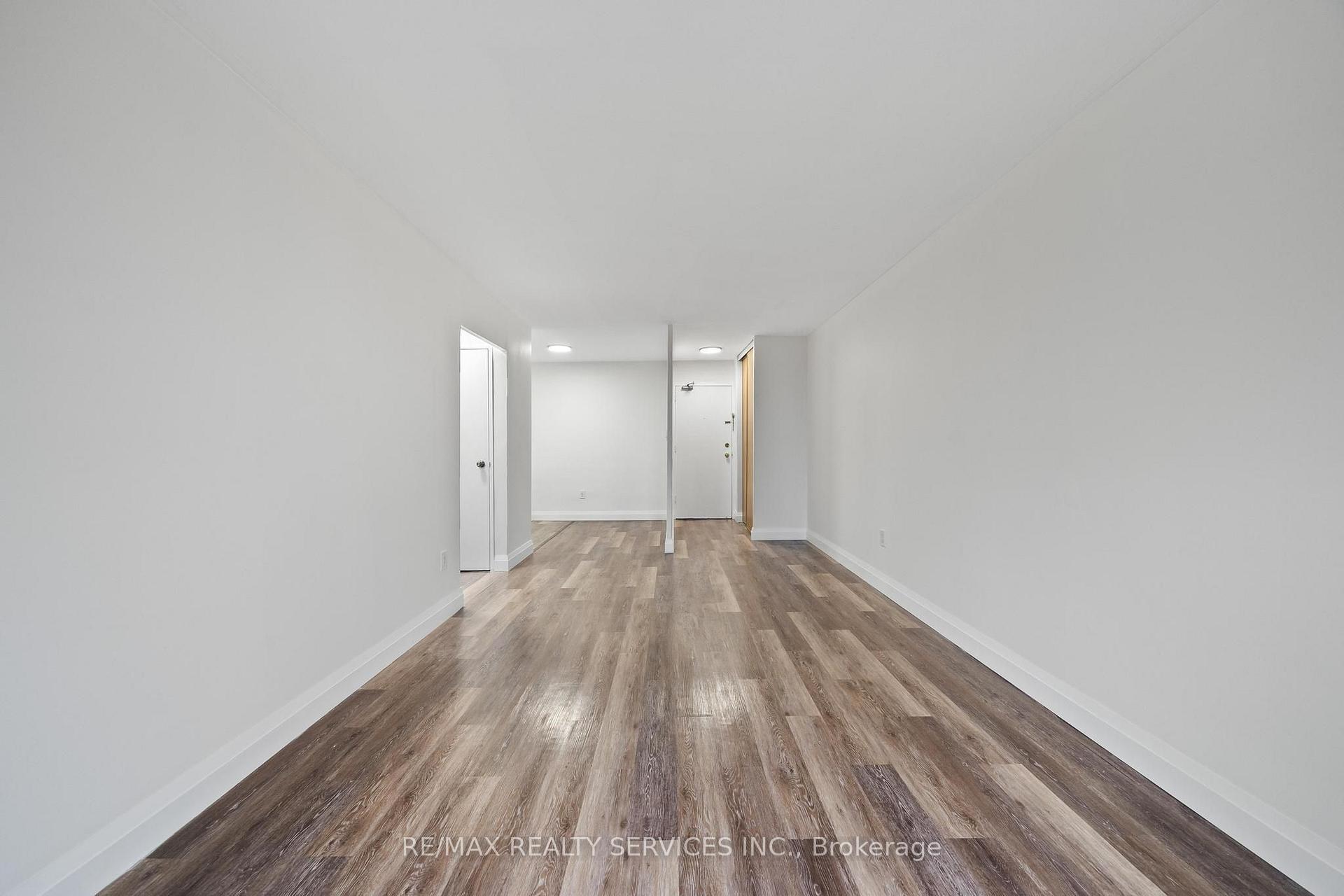 Photo 6 of Unit 1104, 223 Jackson Street W, Hamilton, Durand — HOMEH