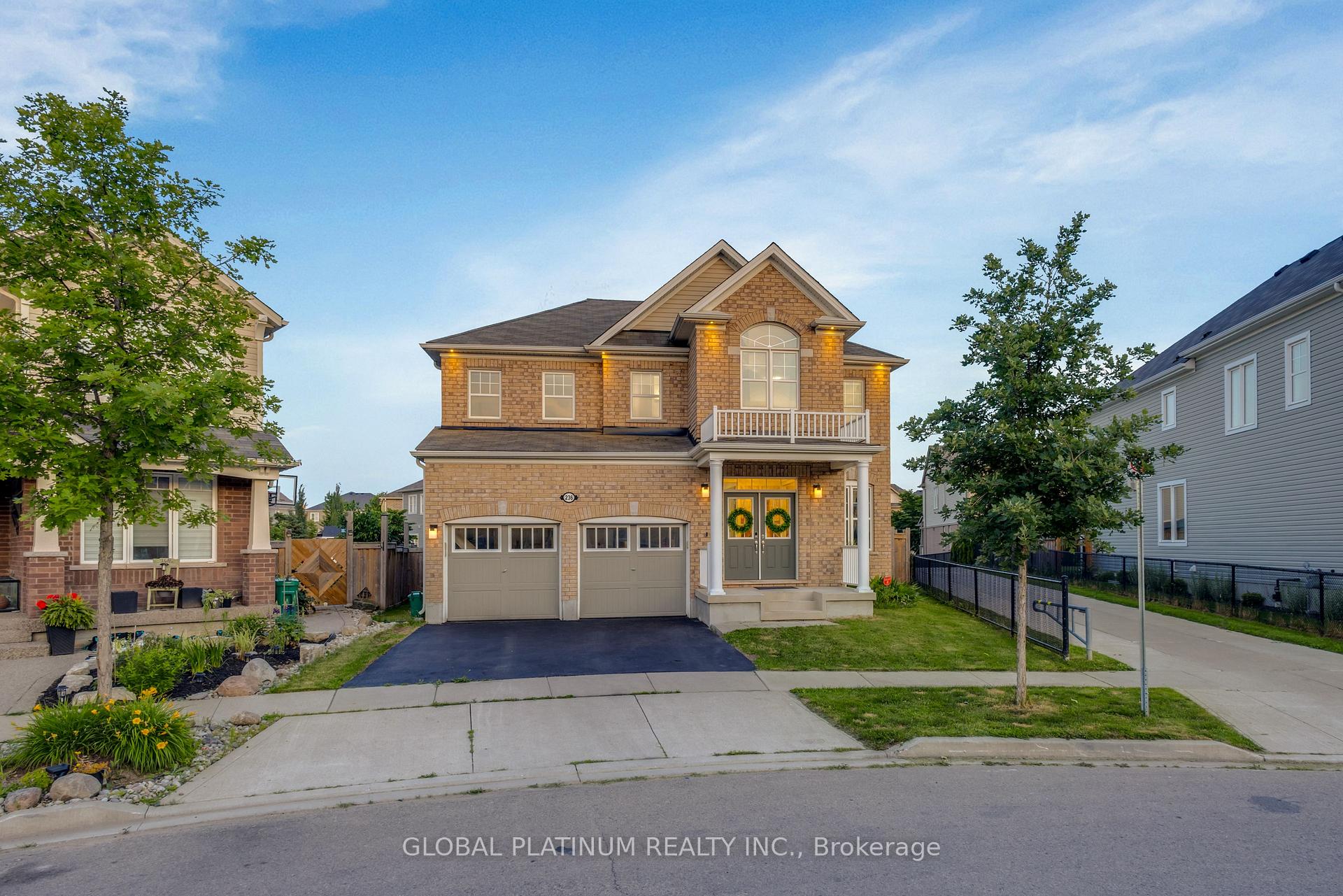 Front of 236 Shady Glen Crescent