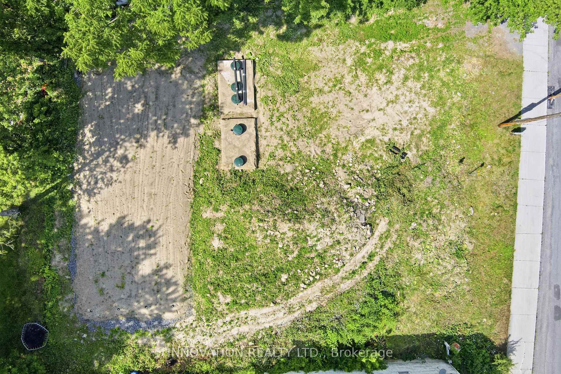 Photo 9 of 2322 Roger Stevens Drive, Ottawa, North Gower — HOMEH