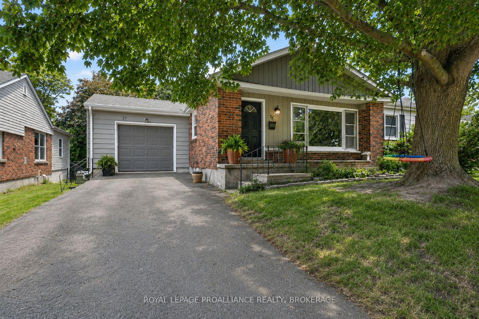 Photo 1 of 27 Elizabeth Avenue, Kingston, West of Sir John A. Blvd — HOMEH