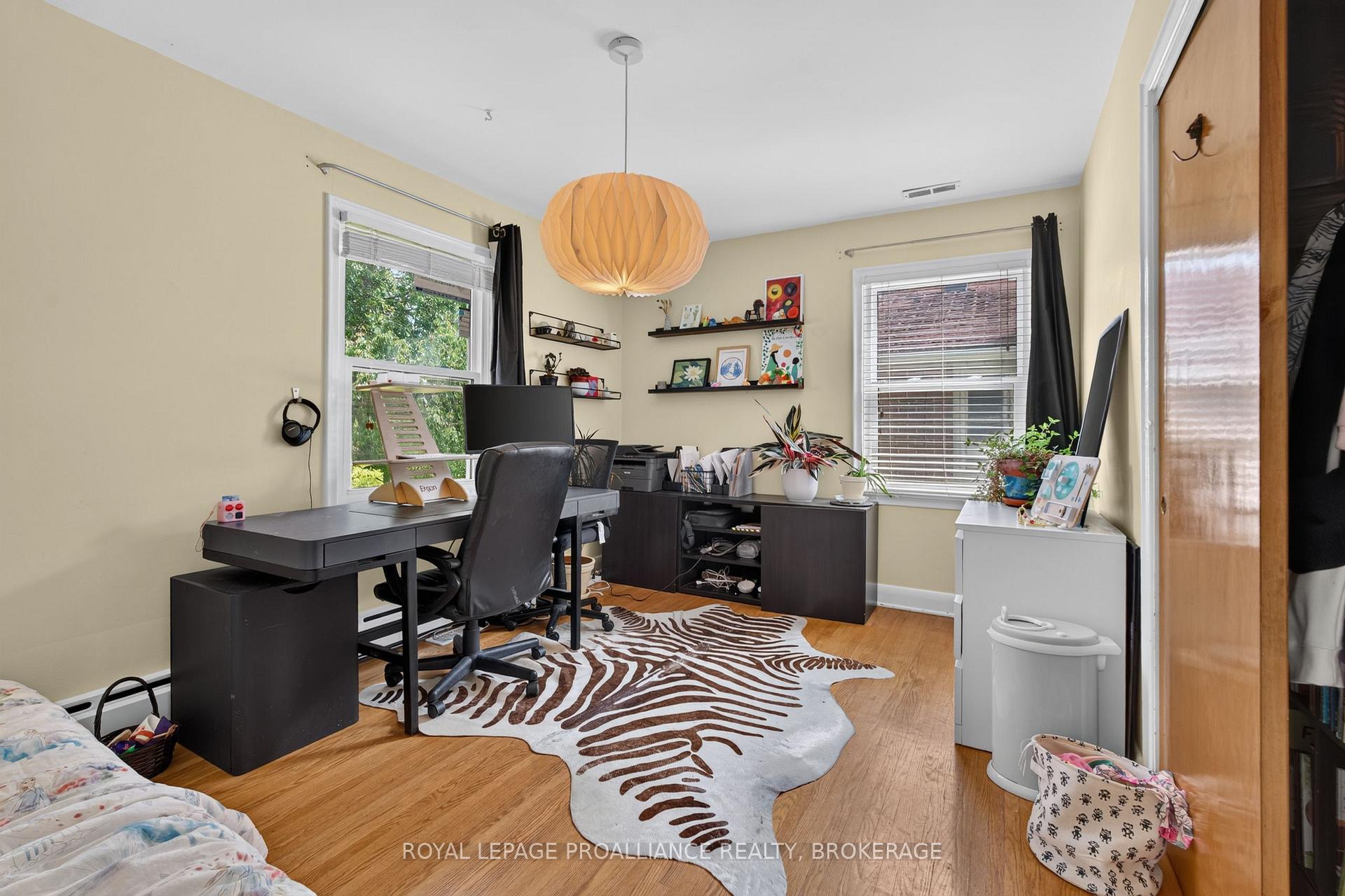Photo 17 of 27 Elizabeth Avenue, Kingston, West of Sir John A. Blvd — HOMEH