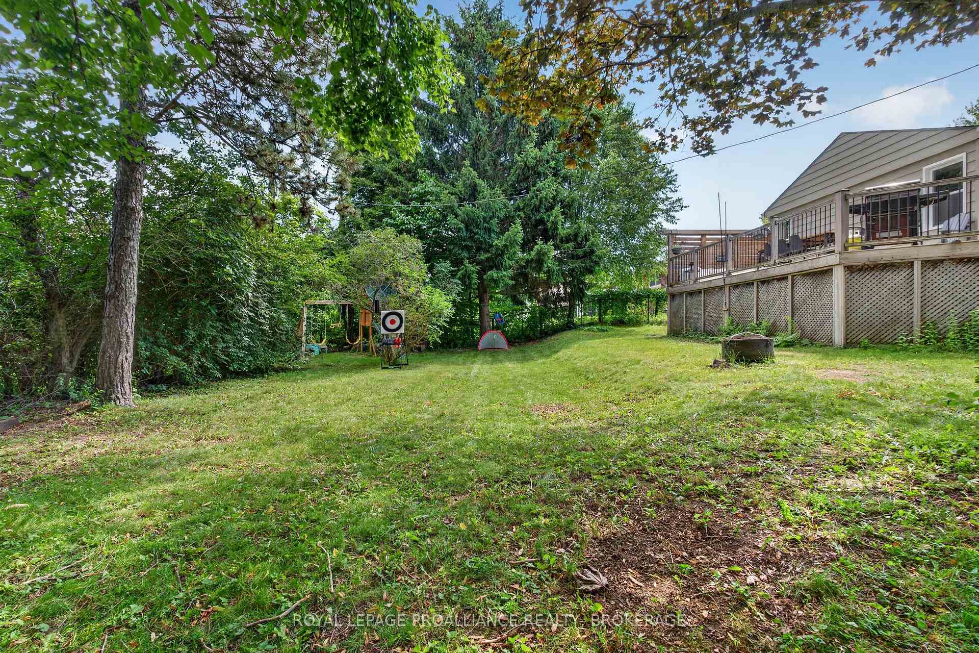 Photo 29 of 27 Elizabeth Avenue, Kingston, West of Sir John A. Blvd — HOMEH