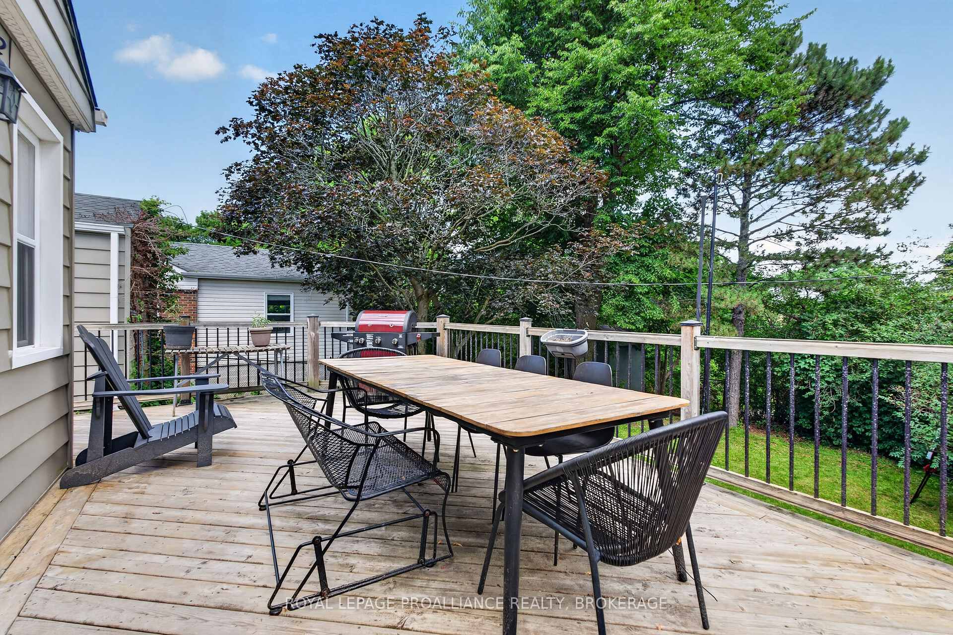 Photo 35 of 27 Elizabeth Avenue, Kingston, West of Sir John A. Blvd — HOMEH