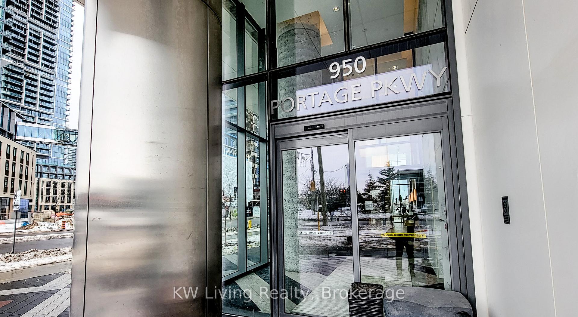 Photo 2 of Unit 3710, 950 Portage Parkway, Vaughan, Vaughan Corporate Centre — HOMEH