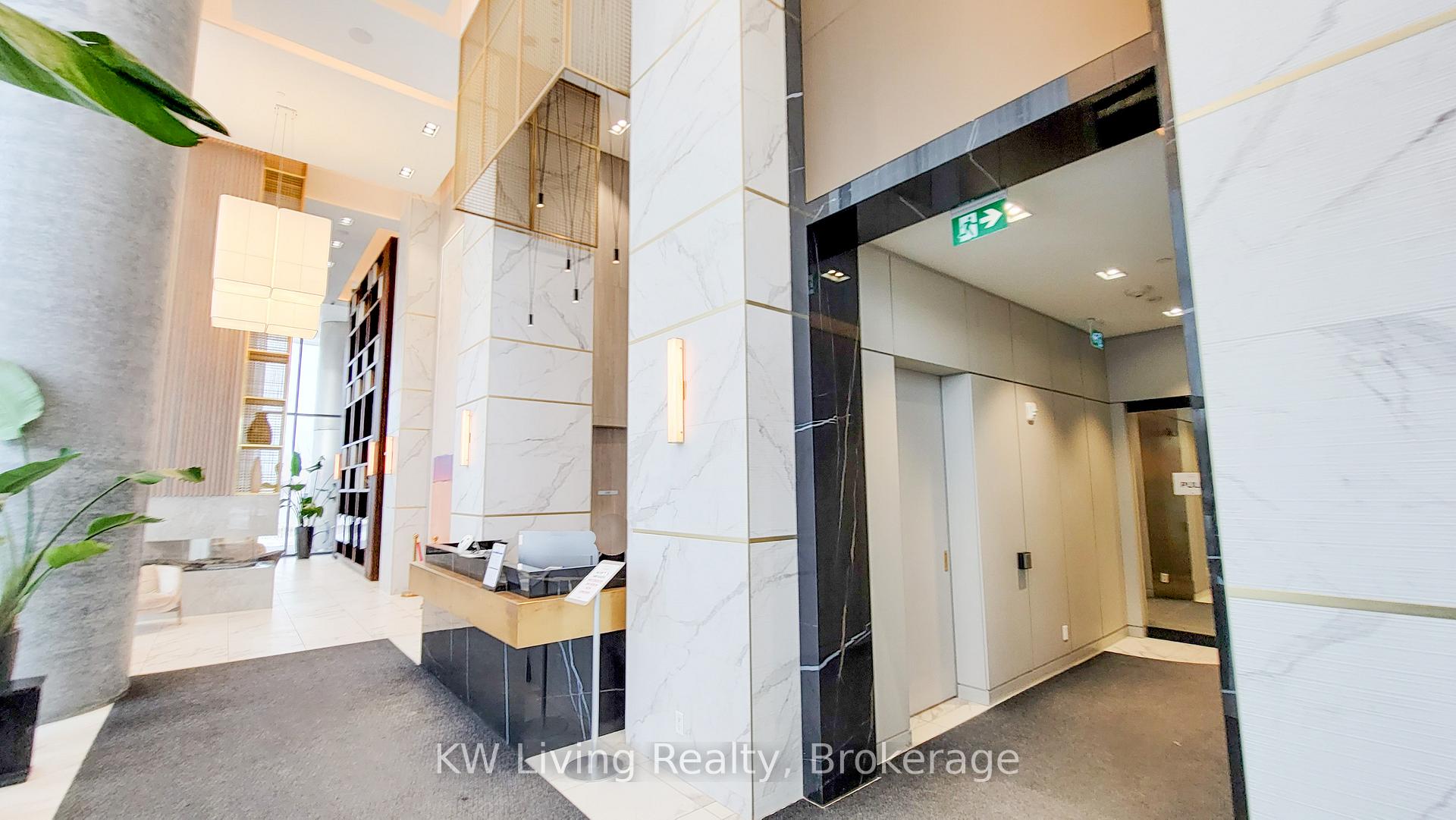 Photo 3 of Unit 3710, 950 Portage Parkway, Vaughan, Vaughan Corporate Centre — HOMEH