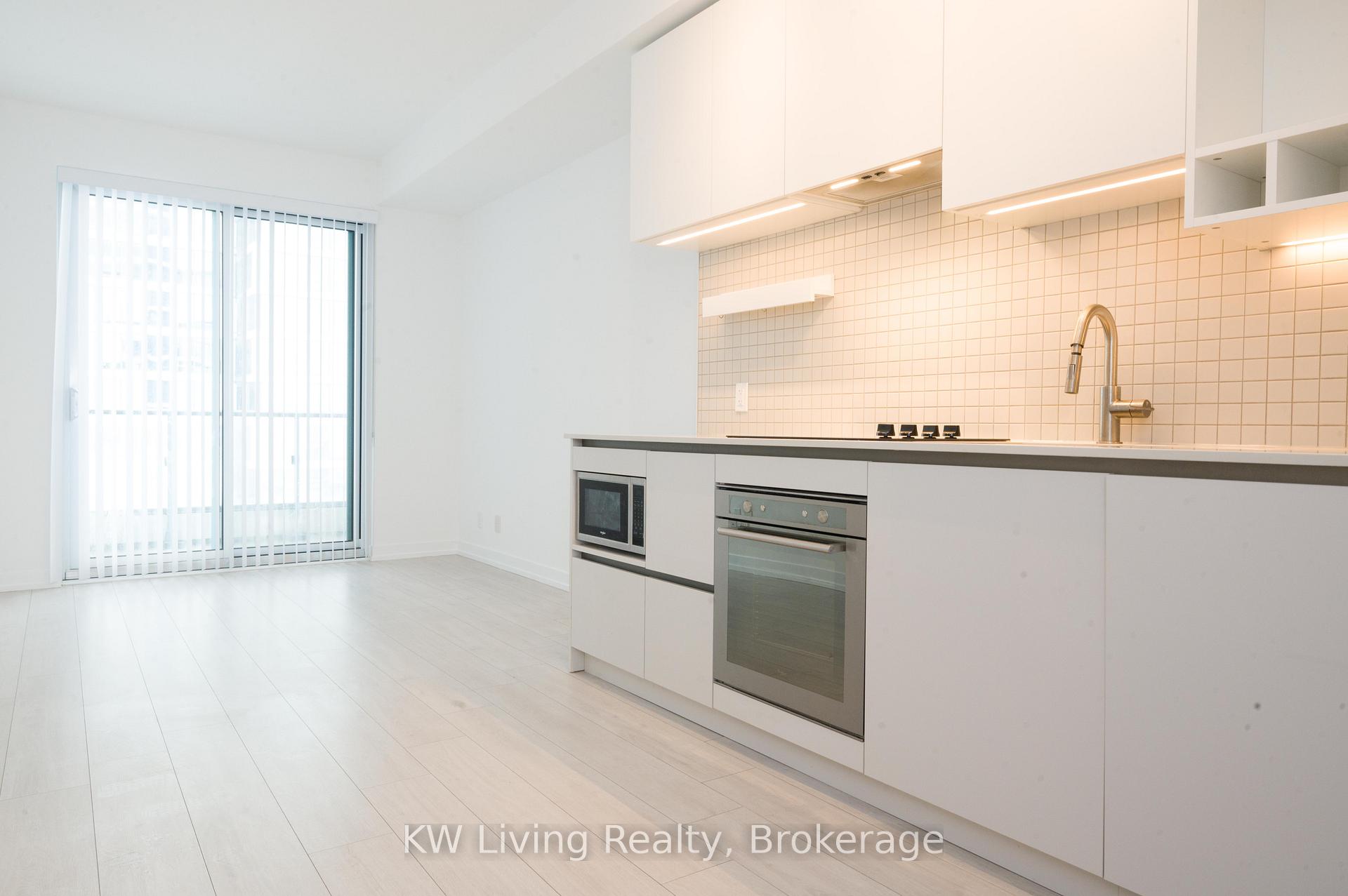Photo 6 of Unit 3710, 950 Portage Parkway, Vaughan, Vaughan Corporate Centre — HOMEH
