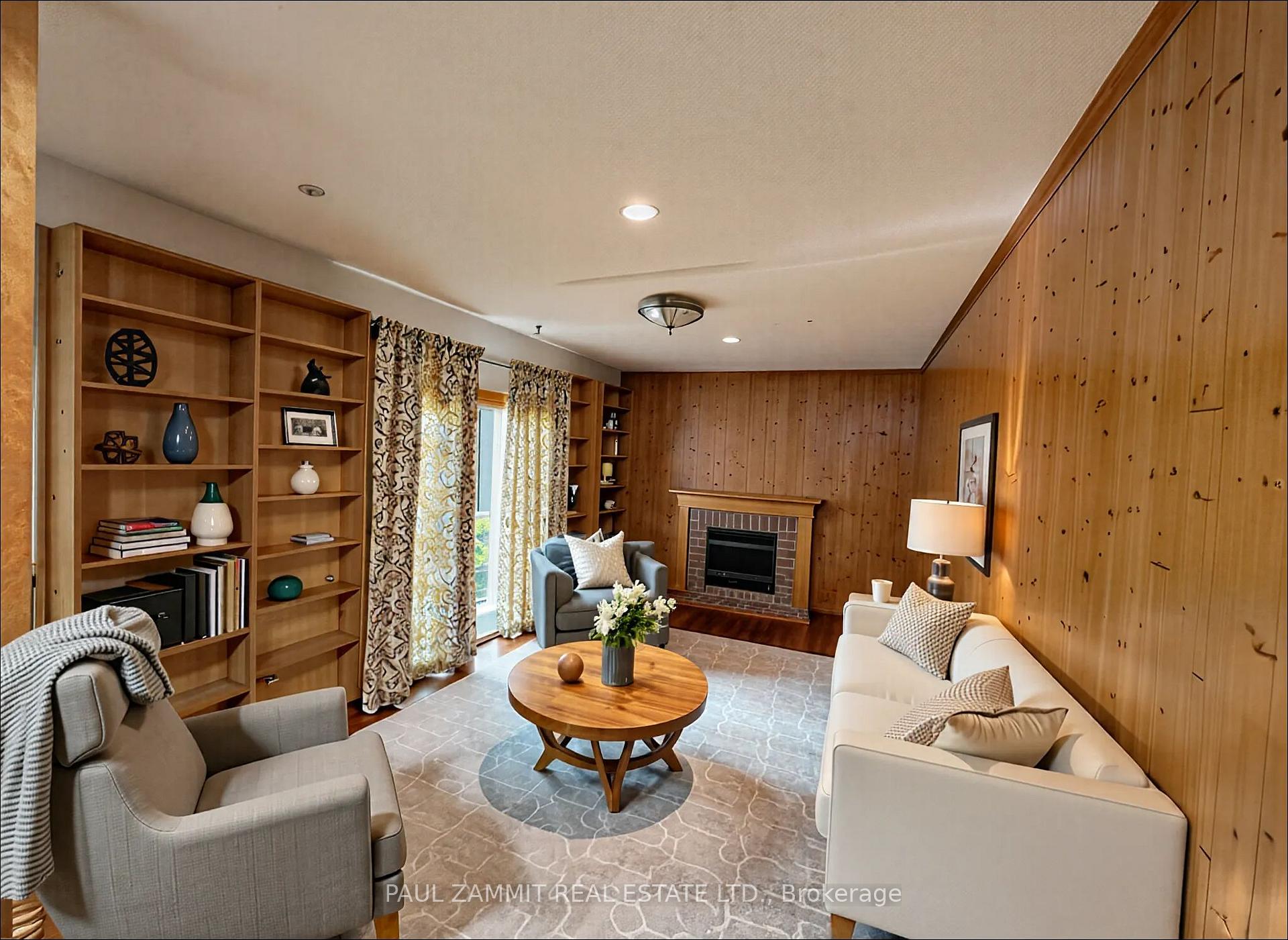 Photo 5 of 114 Babcombe Drive, Markham, Bayview Glen — HOMEH
