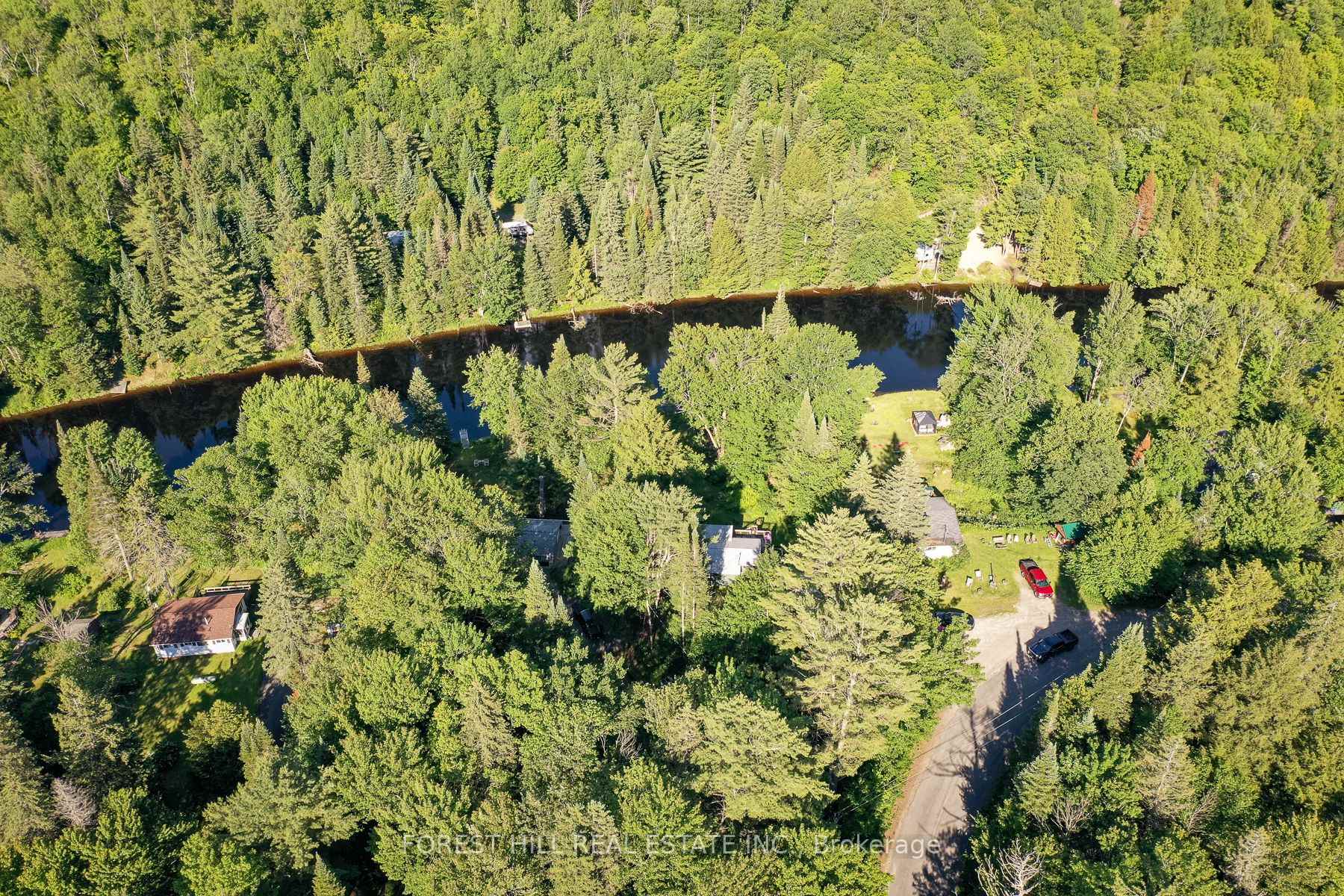 Photo 8 of 183 Bonnell Road, Bracebridge, Macaulay — HOMEH
