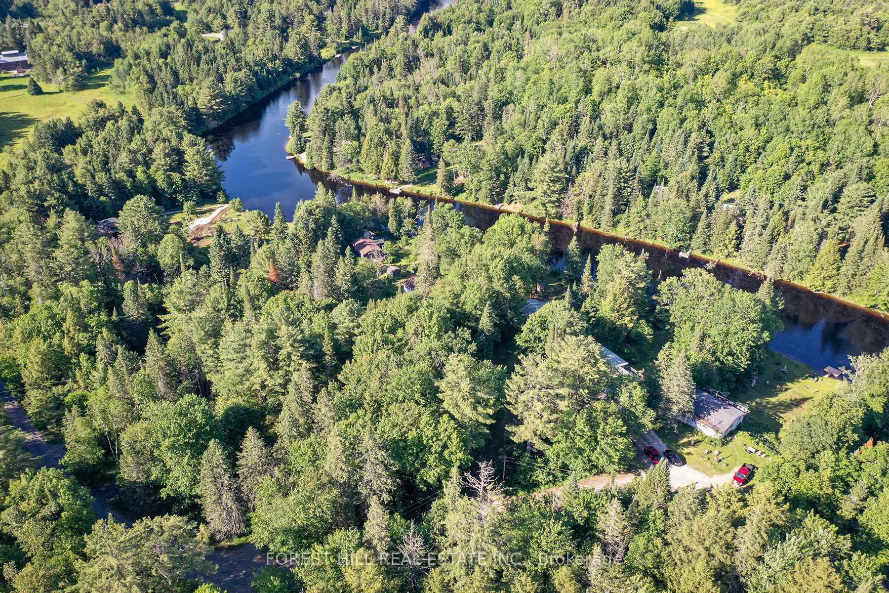 Photo 9 of 183 Bonnell Road, Bracebridge, Macaulay — HOMEH