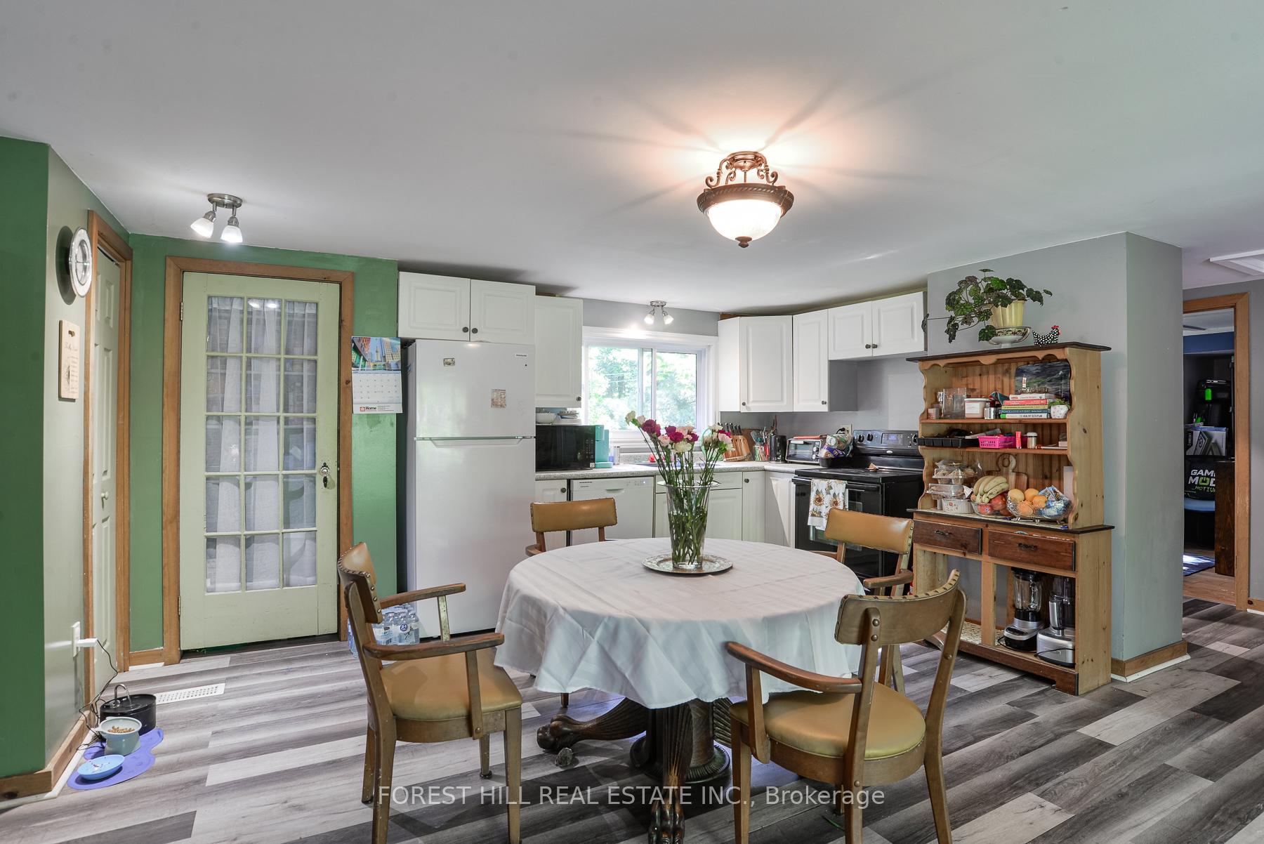 Photo 12 of 183 Bonnell Road, Bracebridge, Macaulay — HOMEH