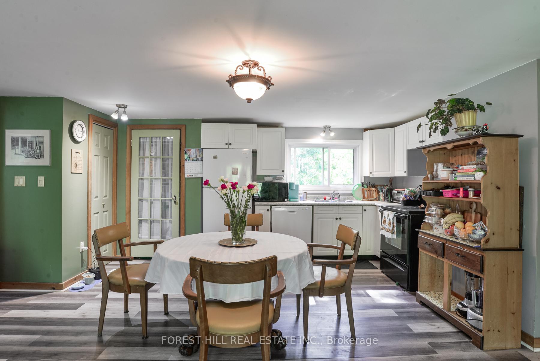 Photo 13 of 183 Bonnell Road, Bracebridge, Macaulay — HOMEH