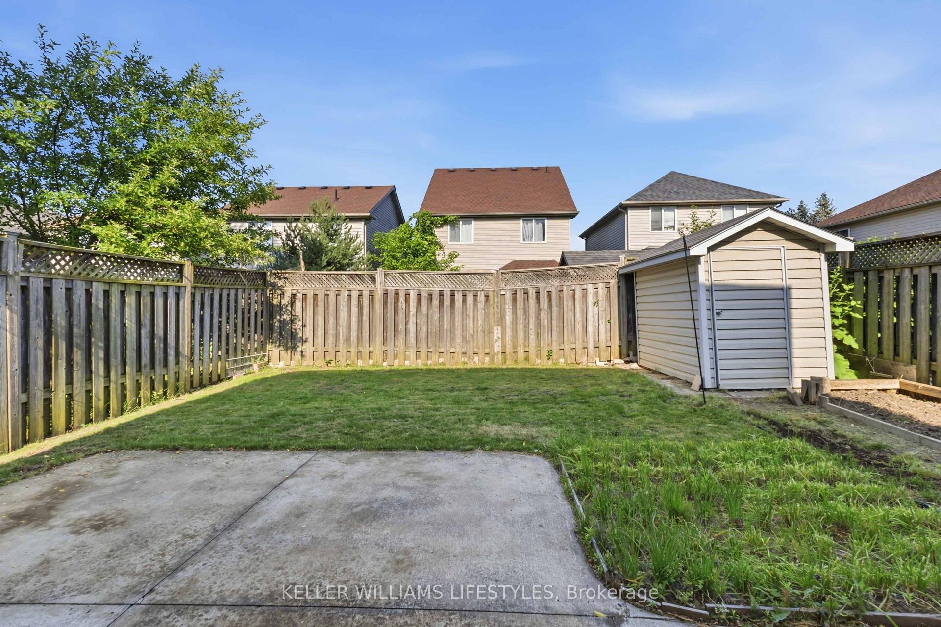 Photo 27 of 837 Capulet Lane, London, North M — HOMEH