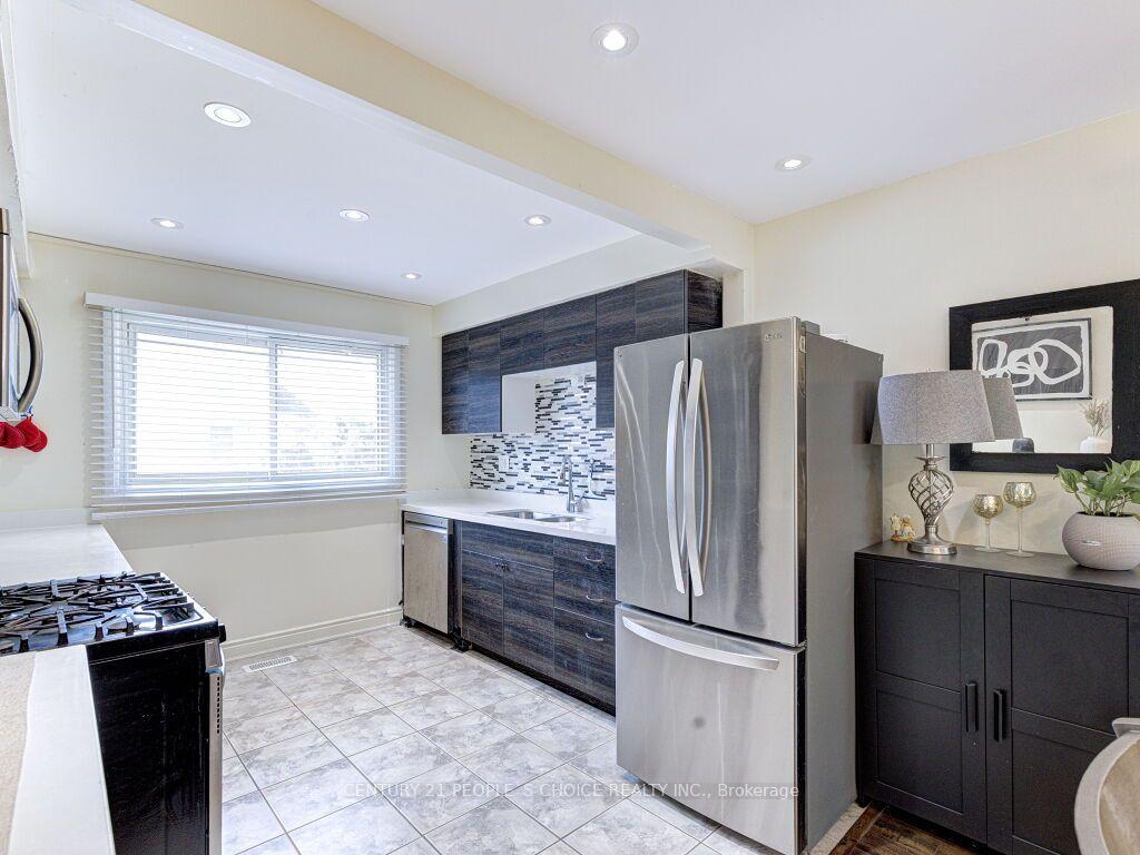 Photo 15 of Unit 13, 85 Albright Road, Hamilton, Vincent — HOMEH