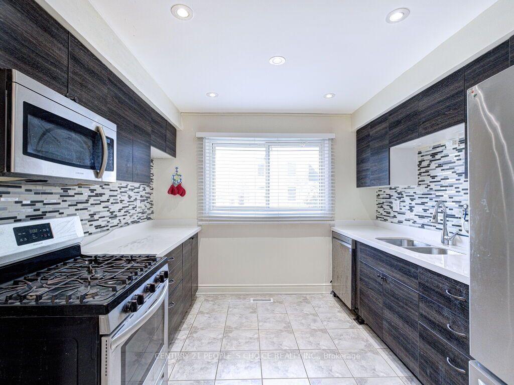 Photo 17 of Unit 13, 85 Albright Road, Hamilton, Vincent — HOMEH