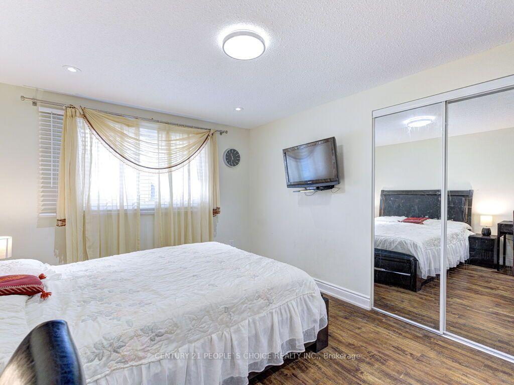 Photo 23 of Unit 13, 85 Albright Road, Hamilton, Vincent — HOMEH