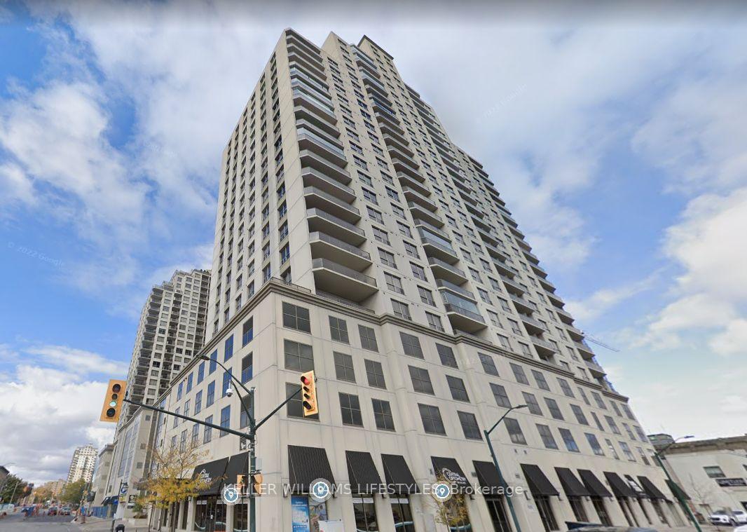 Front of Unit 804, 330 Ridout Street N