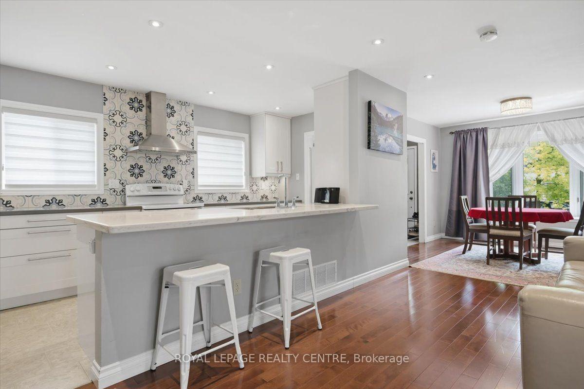 Photo 9 of 2555 Windjammer Road, Mississauga, Erin Mills — HOMEH
