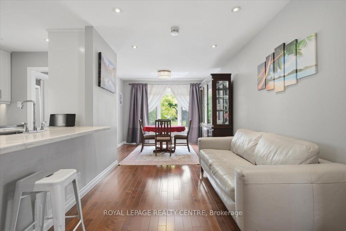 Photo 10 of 2555 Windjammer Road, Mississauga, Erin Mills — HOMEH